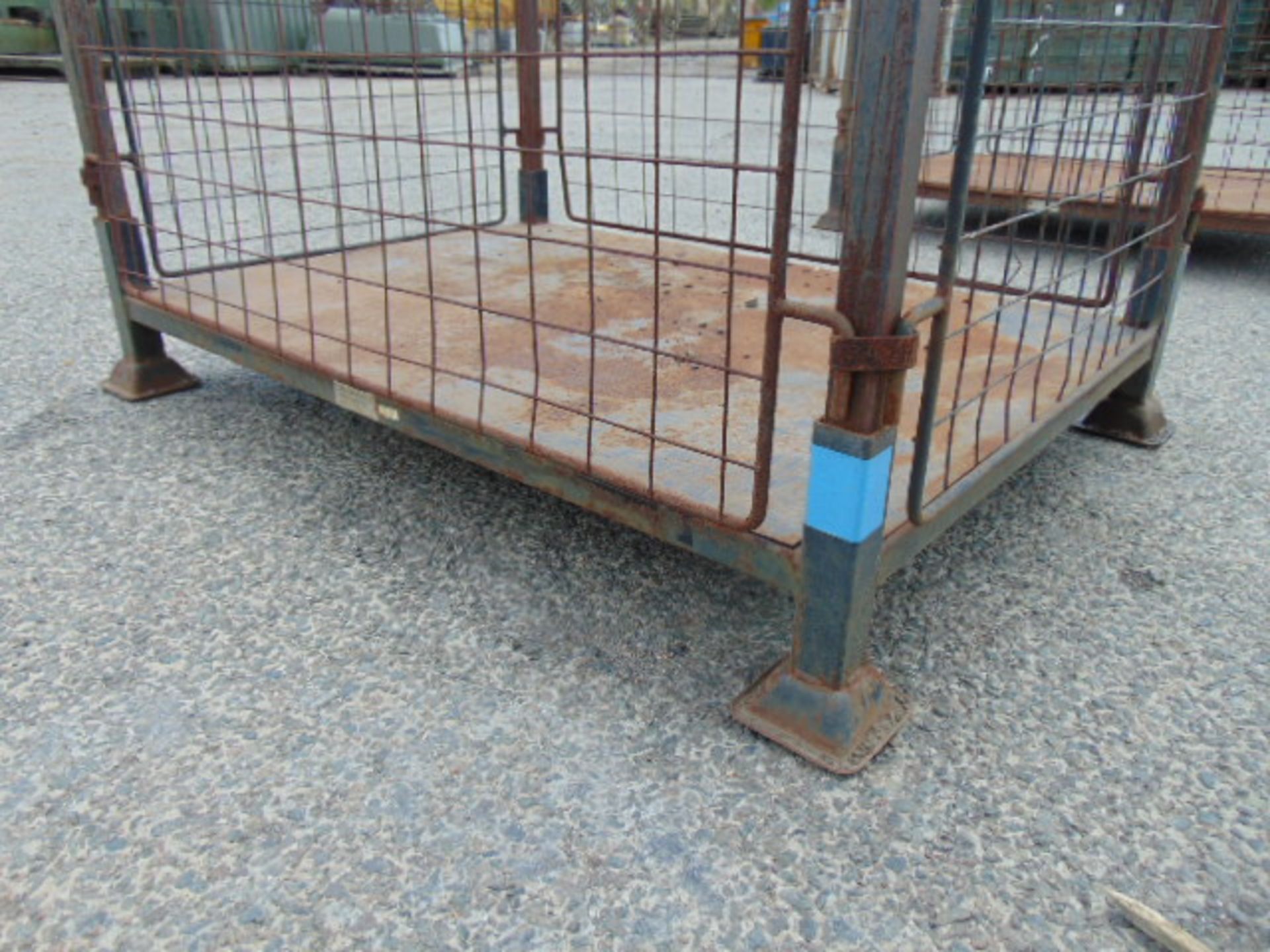 Steel Stacking Stillage with removeable sides and corner posts - Image 3 of 3