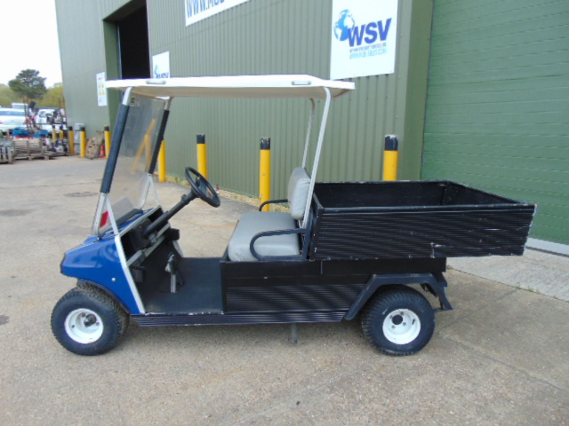 Club Car 2 Seater Golf Buggy / Estate Vehicle C/W Tipping Rear Body - Image 5 of 13