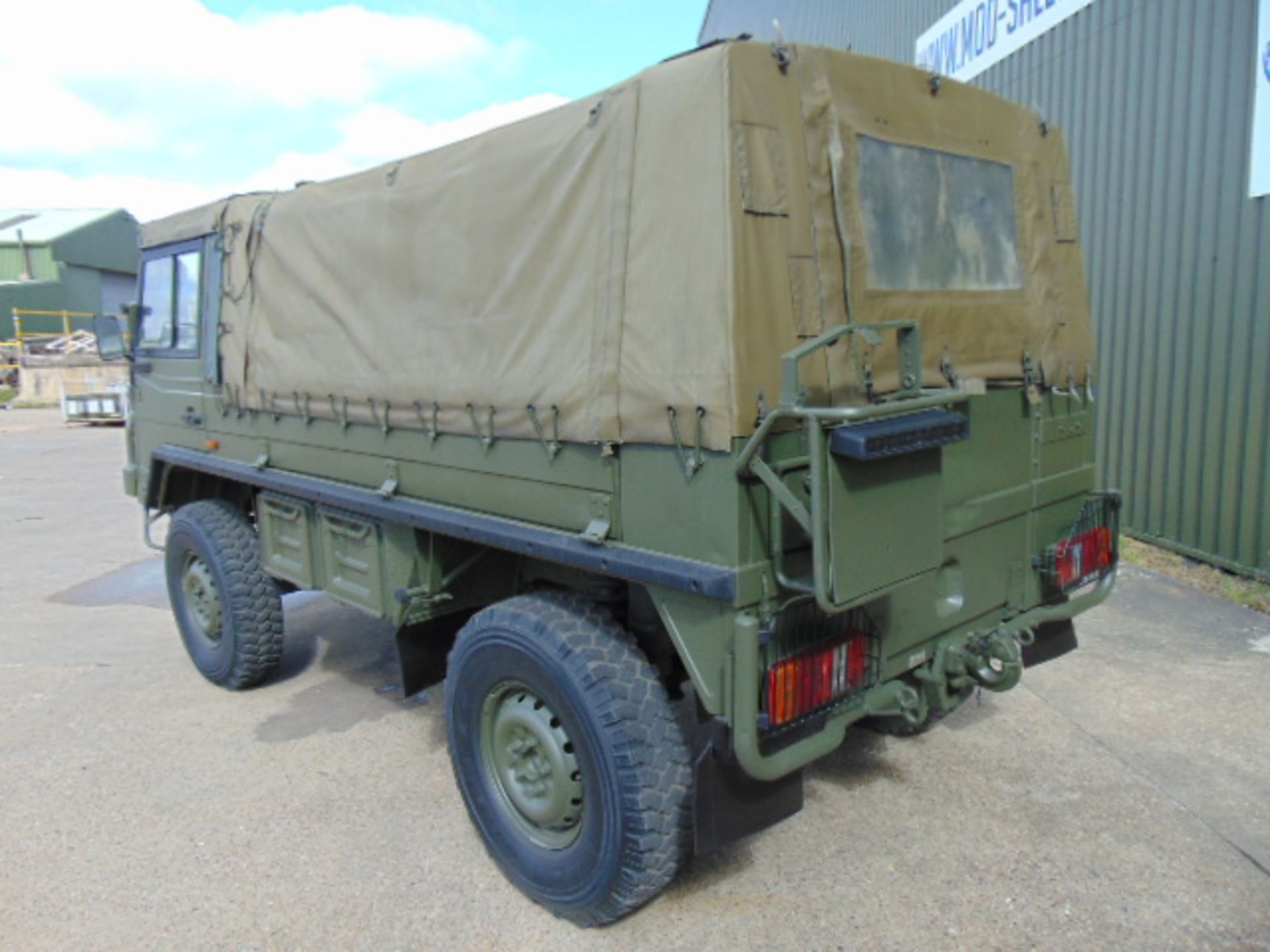 Pinzgauer 716 4X4 Soft Top - Image 6 of 29