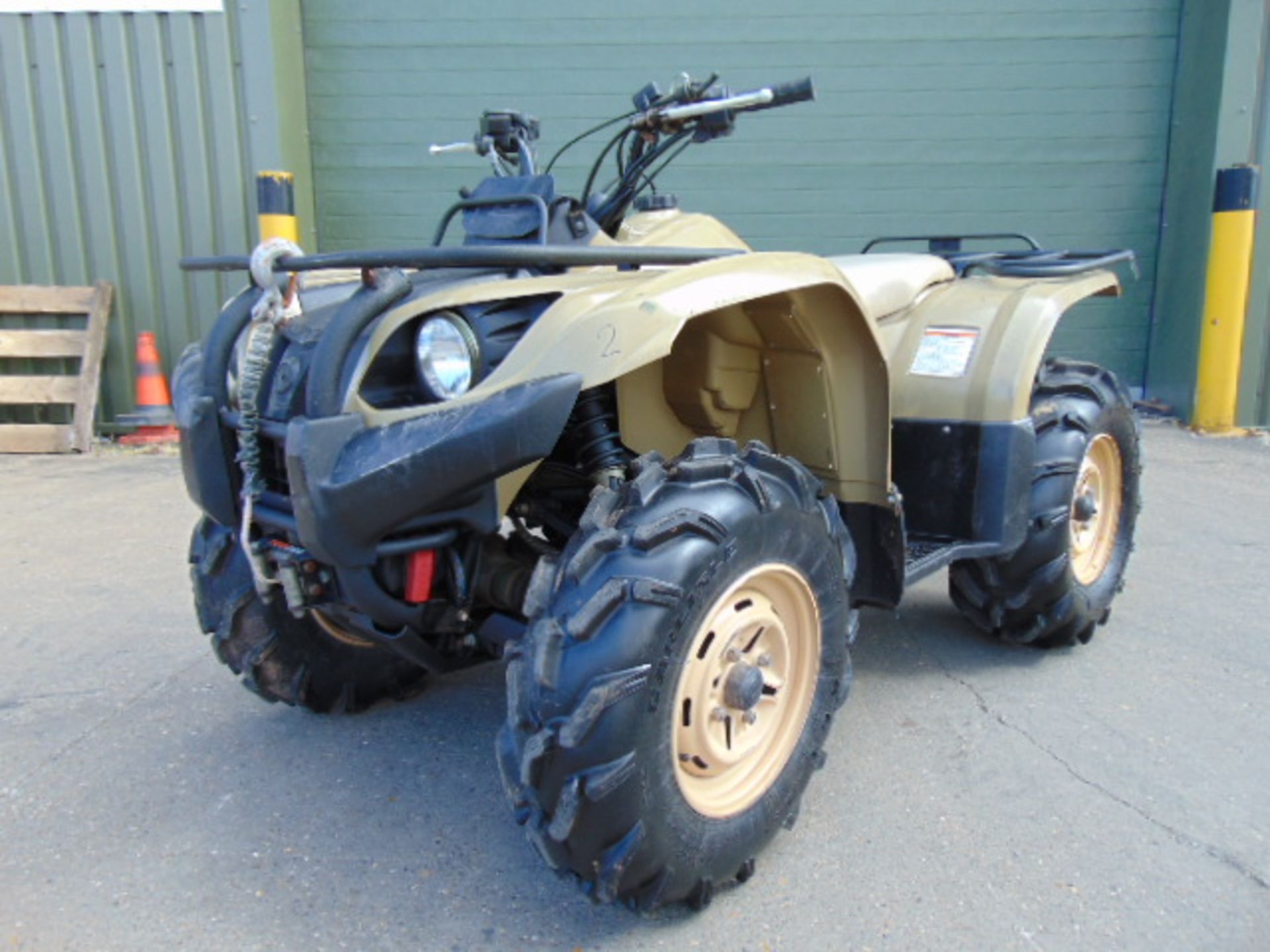 Yamaha Grizzly 450 4 x 4 ATV Quad Bike Complete with Winch ONLY 164 HOURS!