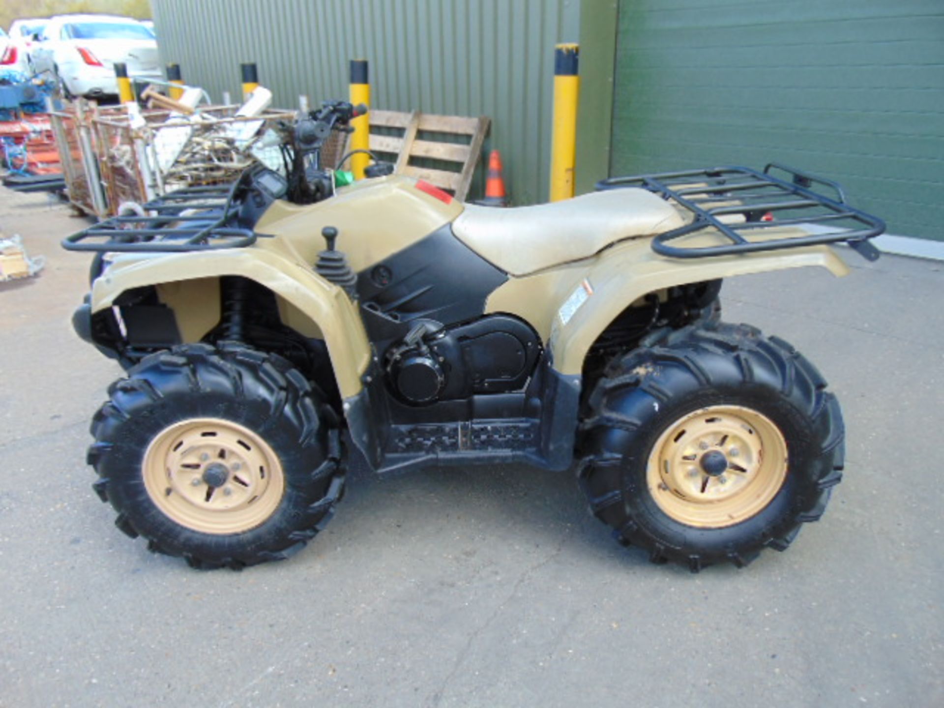 Yamaha Grizzly 450 4 x 4 ATV Quad Bike Complete with Winch ONLY 164 HOURS! - Image 5 of 22