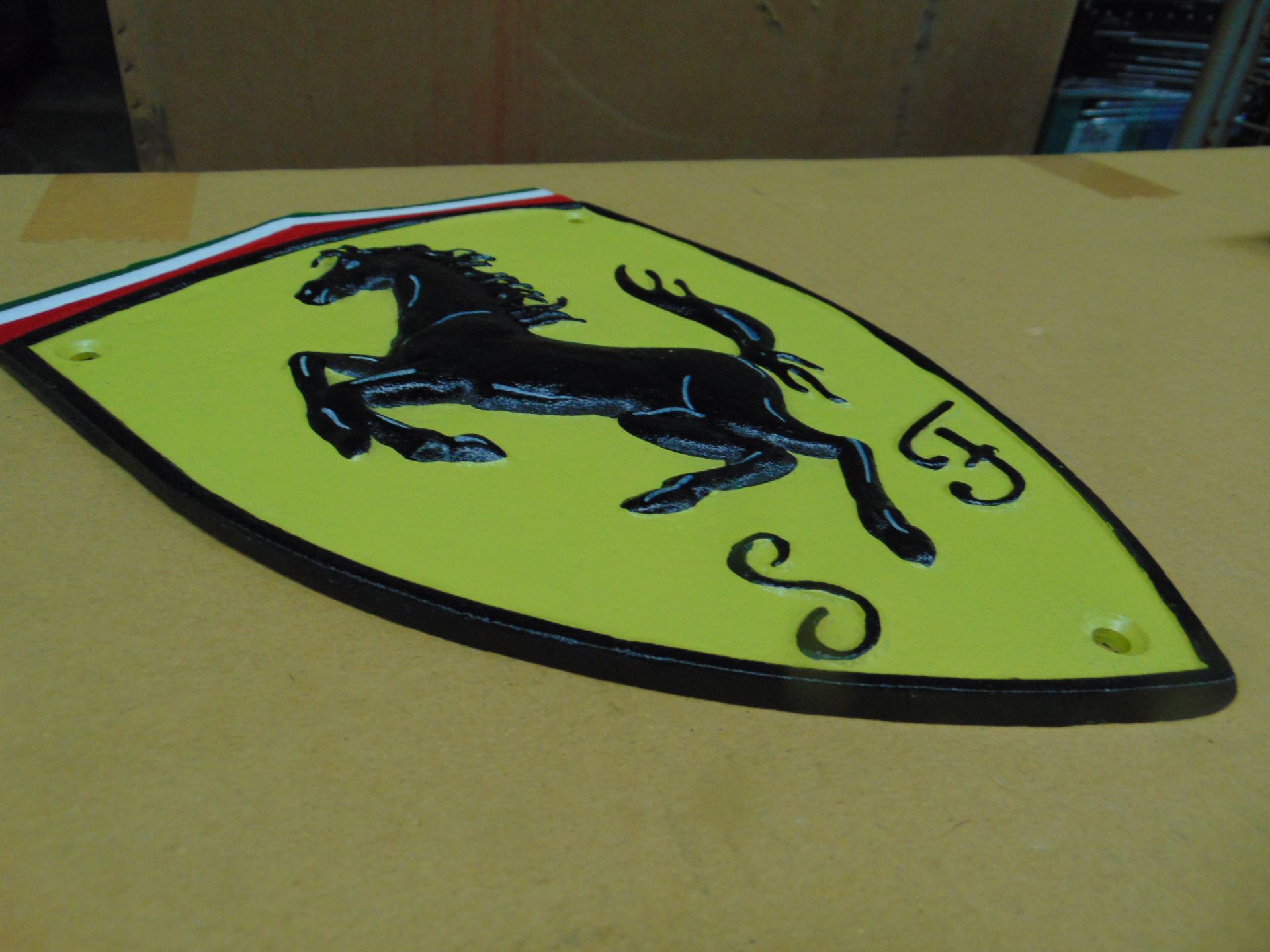 CAST IRON FERRARI PRANCING HORSE ADVERTISING SIGN - Image 4 of 6