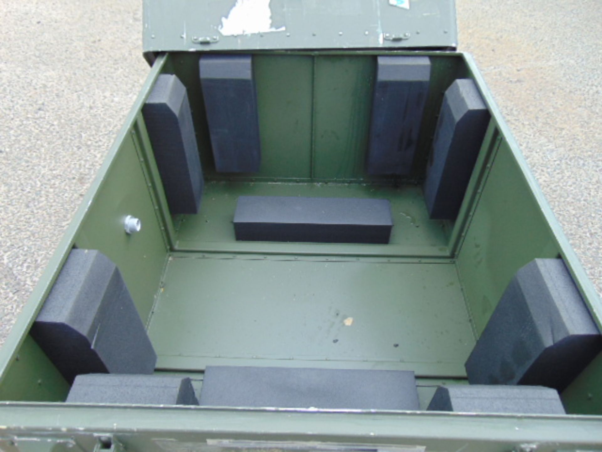 Large Heavy Duty Secure Storage Box as shown - Image 3 of 6