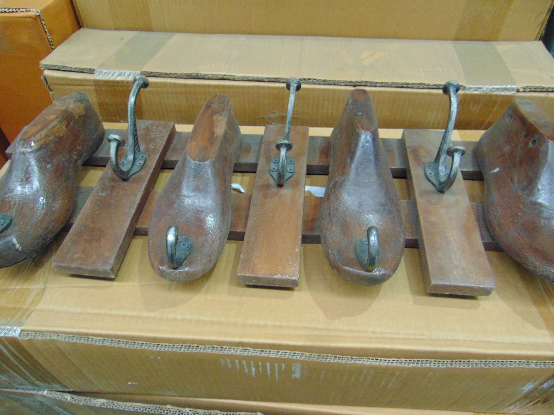 VERY UNUSUAL COBBLERS SHOE MAKERS COAT HOOKS - Image 4 of 7