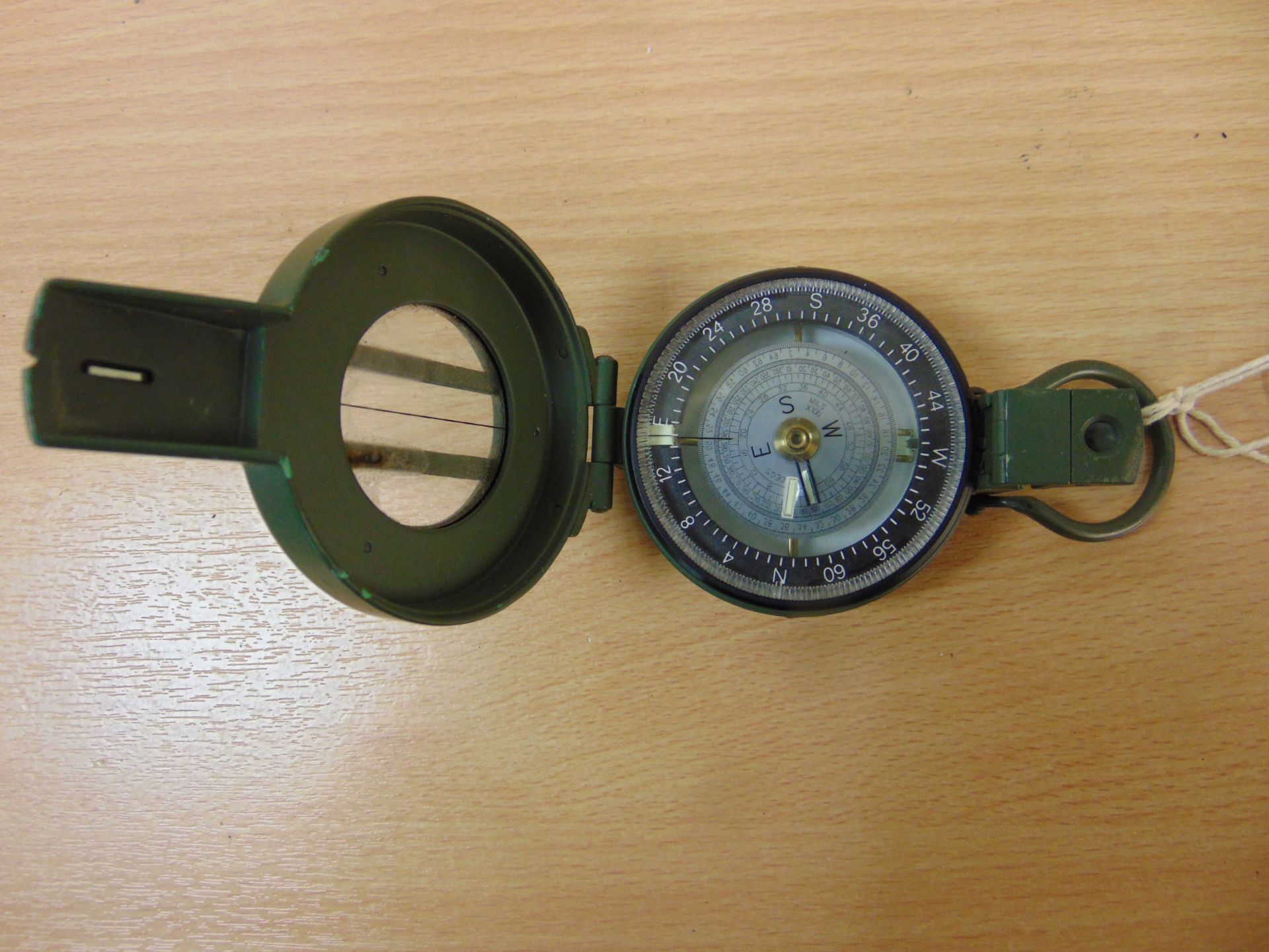 BRITISH ARMY FRANCIS BARKER M88 PRISMATIC COMPASS NATO MARKED- MADE IN UK - NO BUBBLES - Image 4 of 7