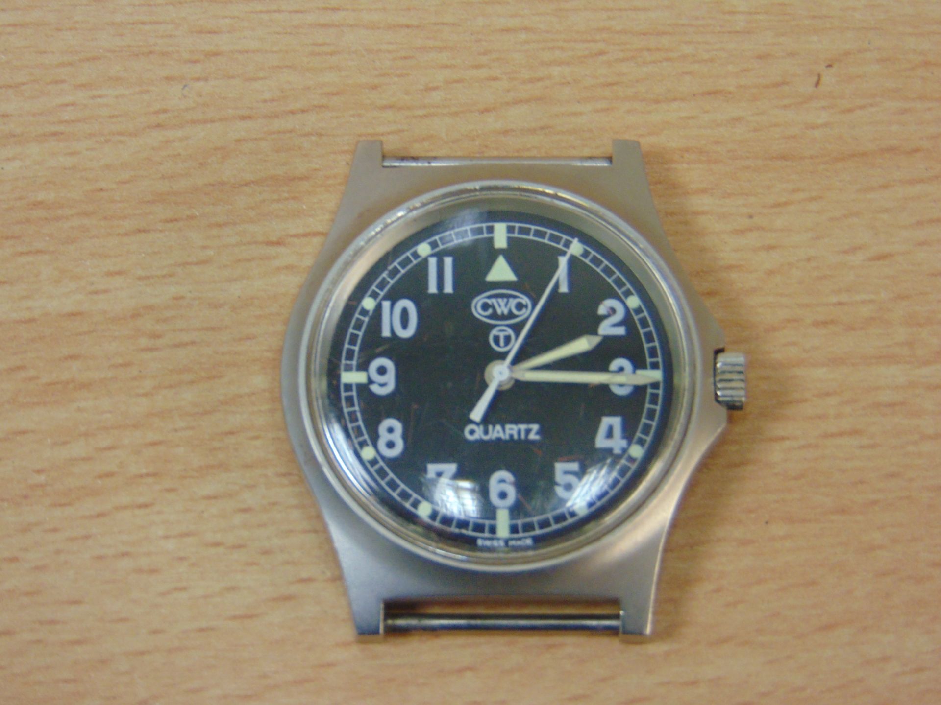 VERY RARE 0552 CWC ROYAL MARINES ISSUE SERVICE WATCH DATE 1989 (GULF WAR) - Image 4 of 9
