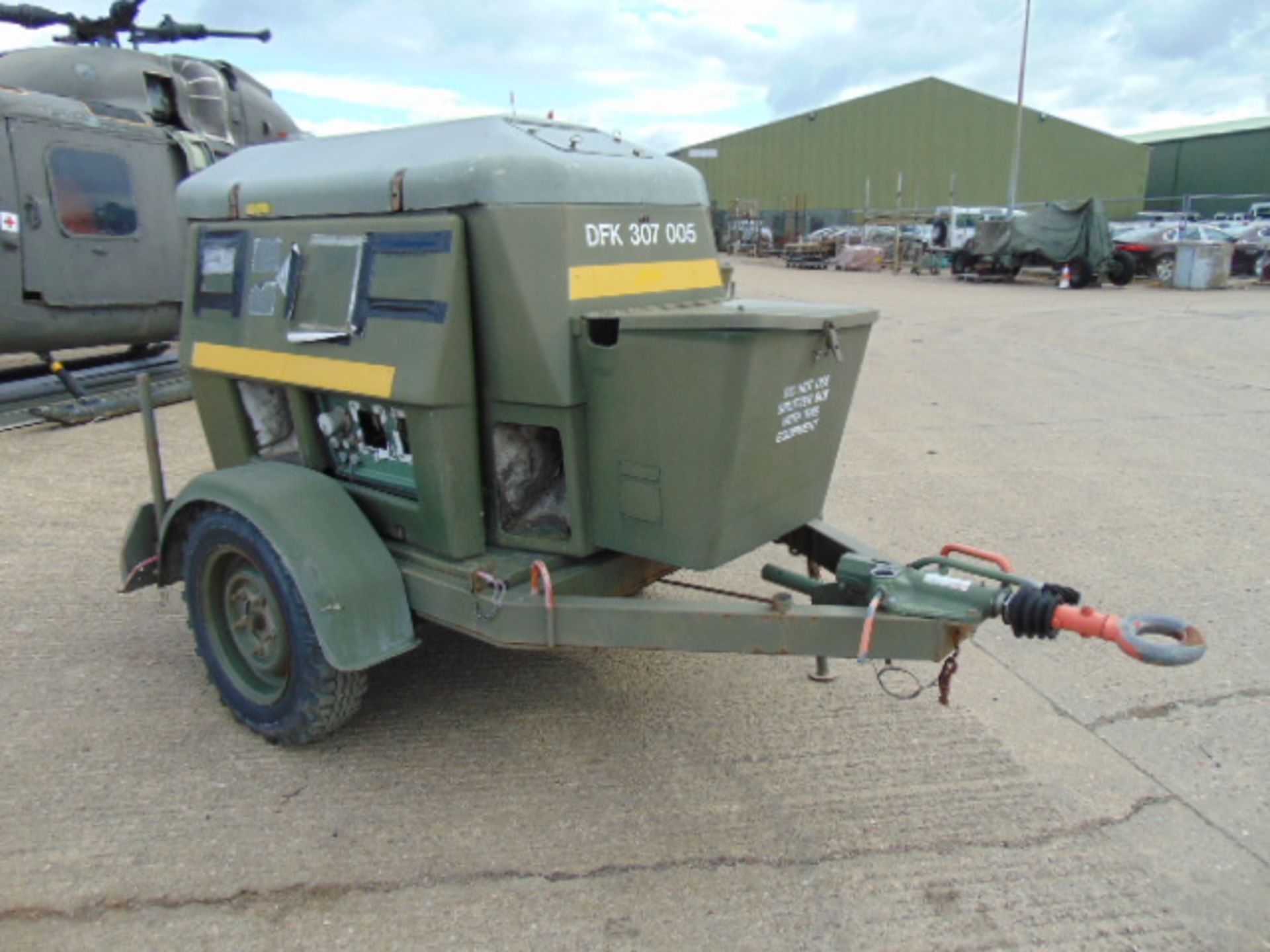 Ex Uk Royal Air Force Trailer Mounted 25 KVA Generator