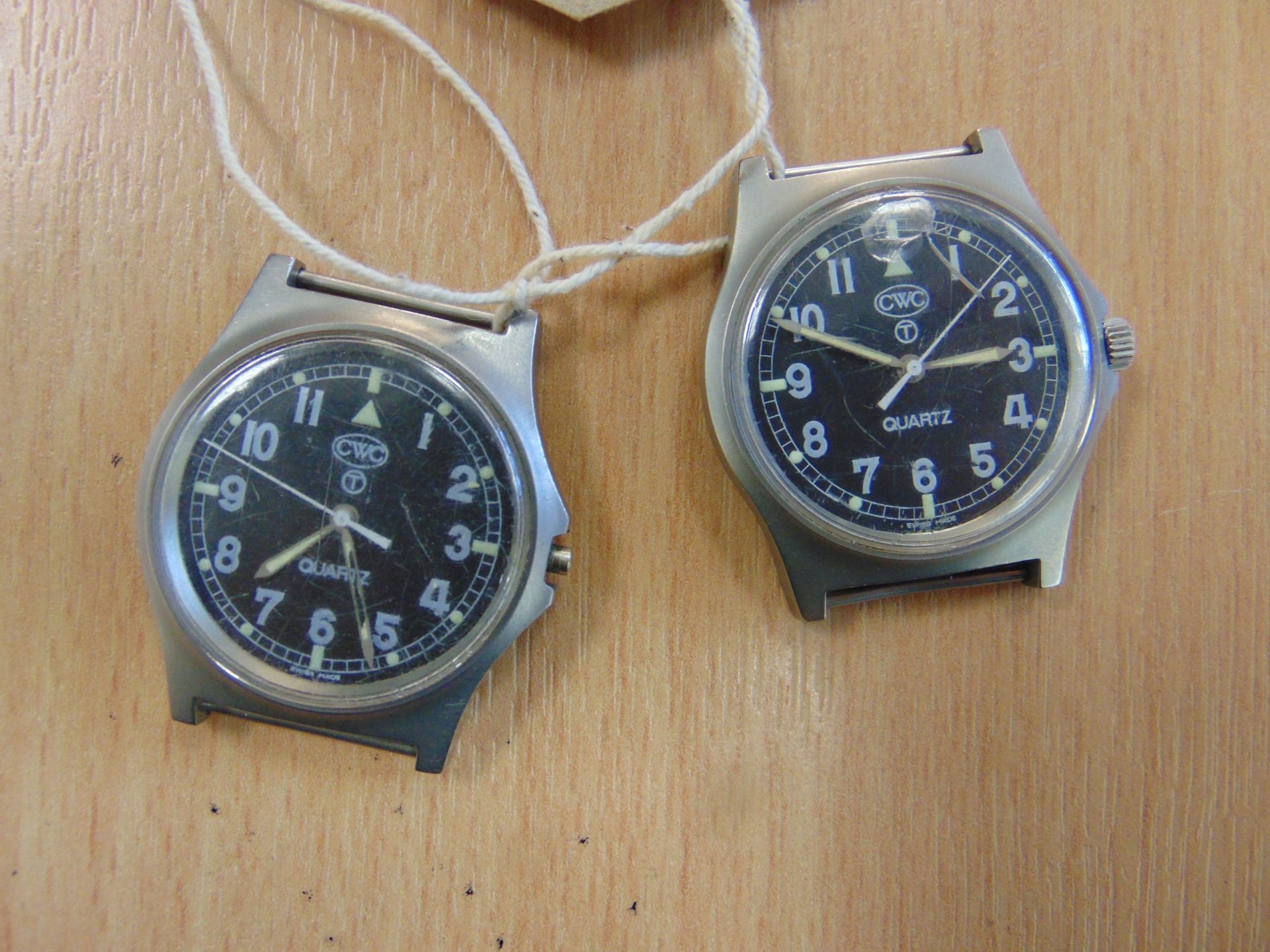 2X CWC 0552 ROYAL MARINES ISSUE SERVICE WATCHES NATO MARKED DATED 1990 - Image 2 of 8