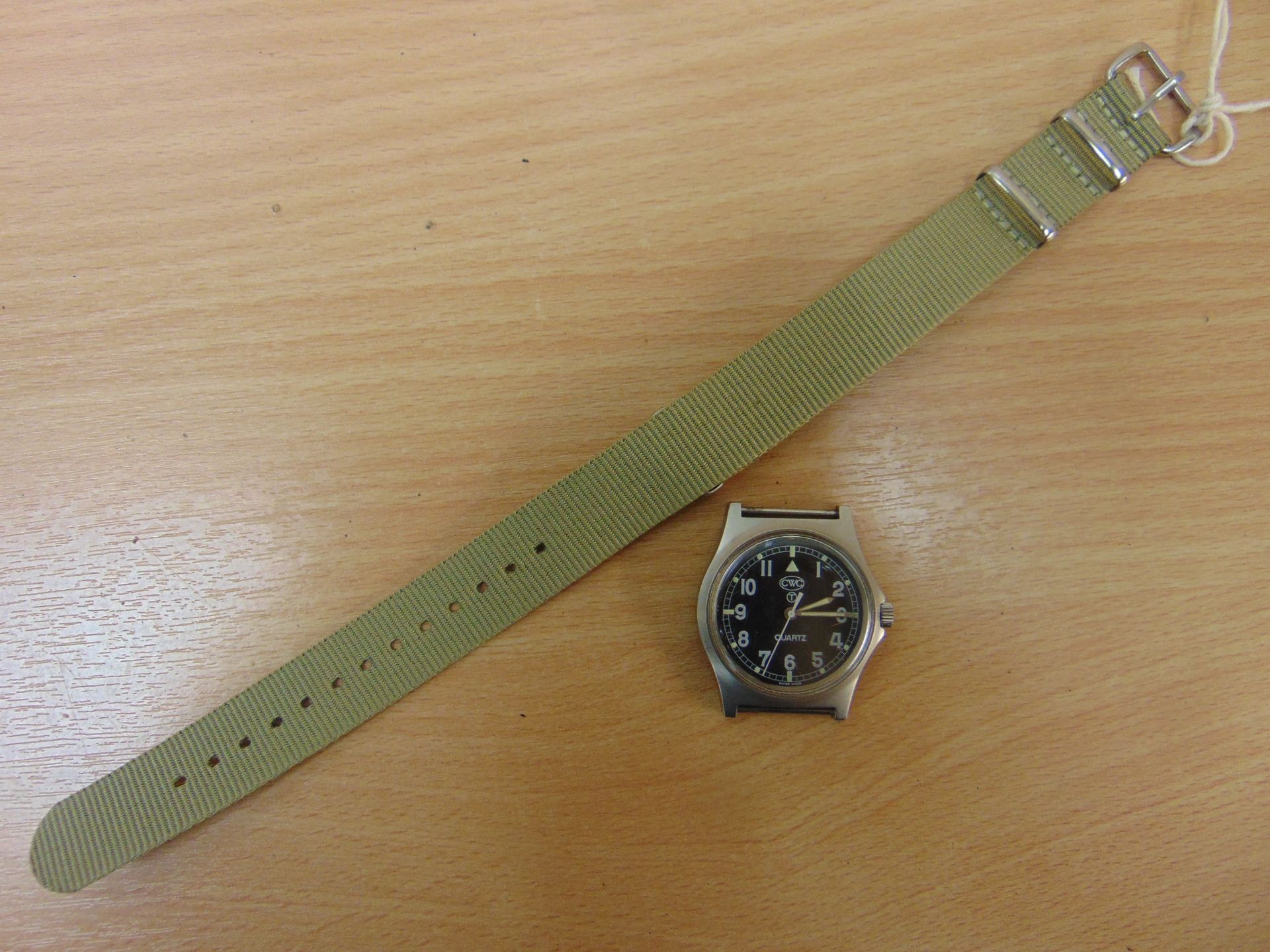 VERY RARE 0552 CWC ROYAL MARINES ISSUE SERVICE WATCH DATE 1989 (GULF WAR) - Image 9 of 9