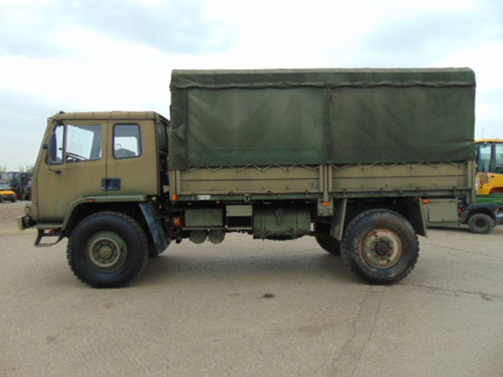 Left Hand Drive Leyland Daf 45/150 4 x 4 - Image 4 of 23