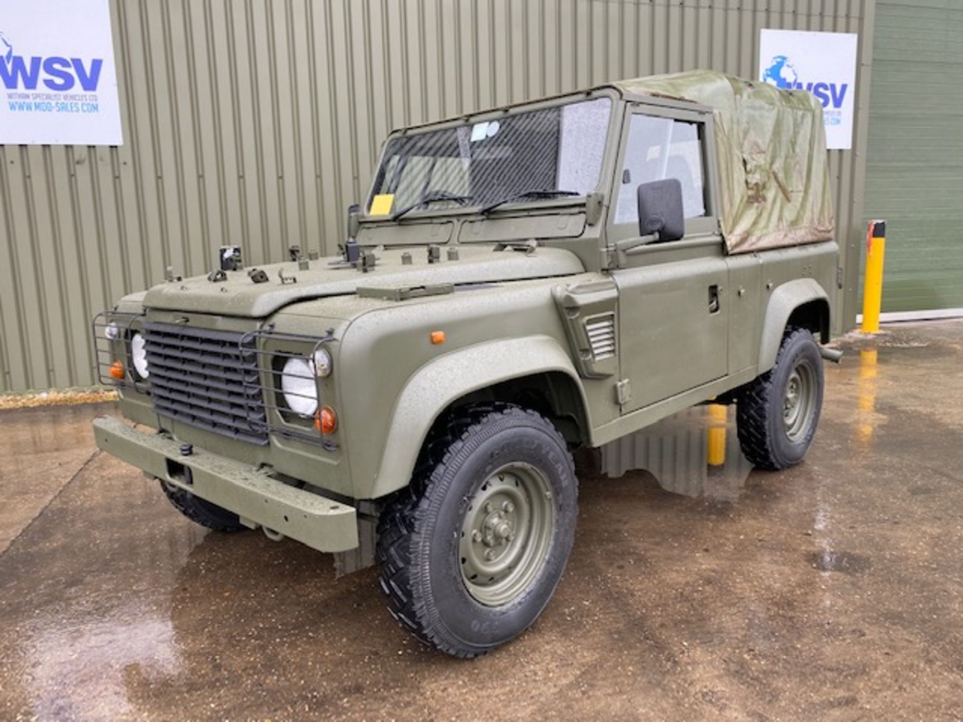 LAND ROVER 90 WOLF SOFT TOP RHD ONLY 3790 RECORDED KMS - Image 5 of 44