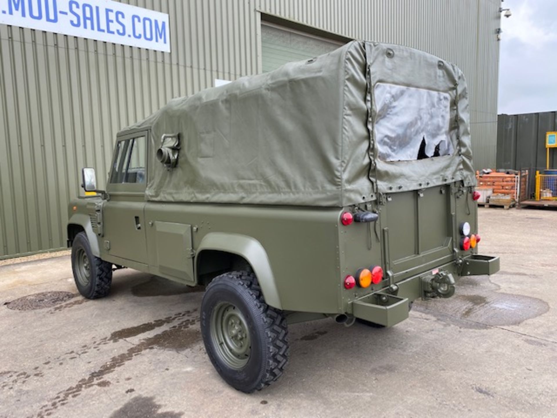 1997 Land Rover Wolf 110 Soft Top with Remus upgrade ONLY 141,383km! - Image 8 of 49