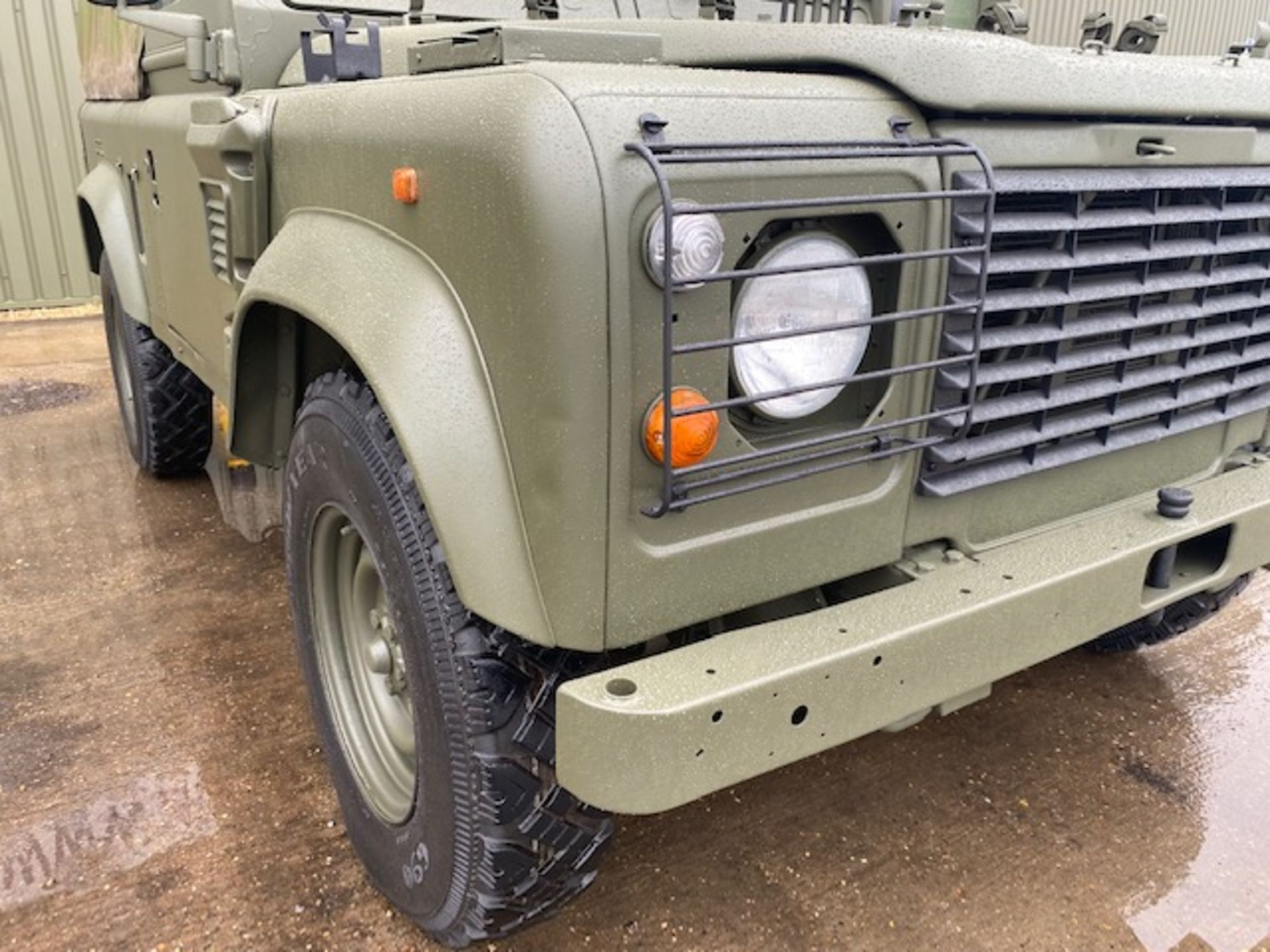 LAND ROVER 90 WOLF SOFT TOP RHD ONLY 3790 RECORDED KMS - Image 10 of 44