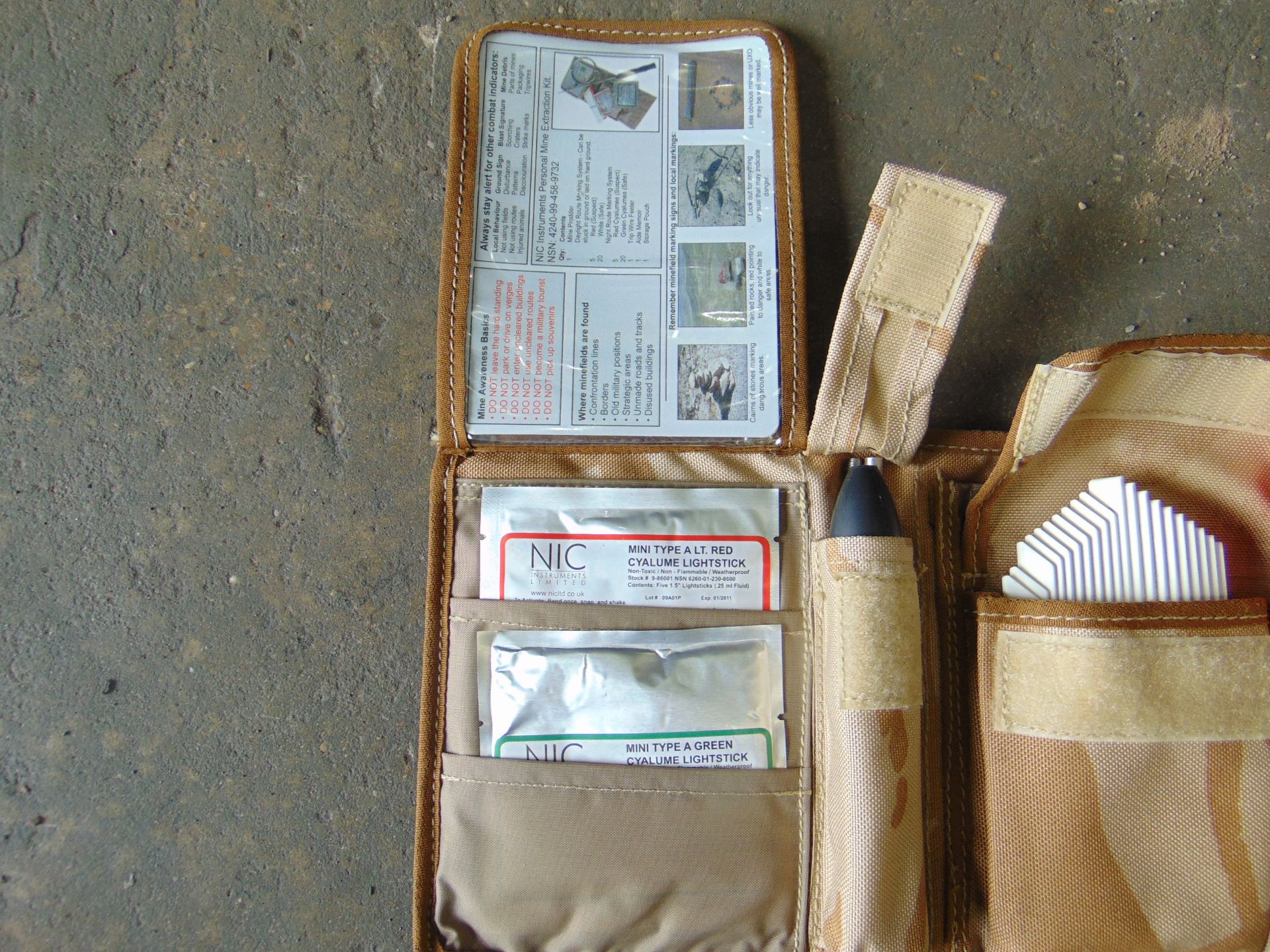 3 x UNUSED PERSONAL MINE EXTRACTION KIT GENUINE GULF WAR ISSUE - Image 3 of 4