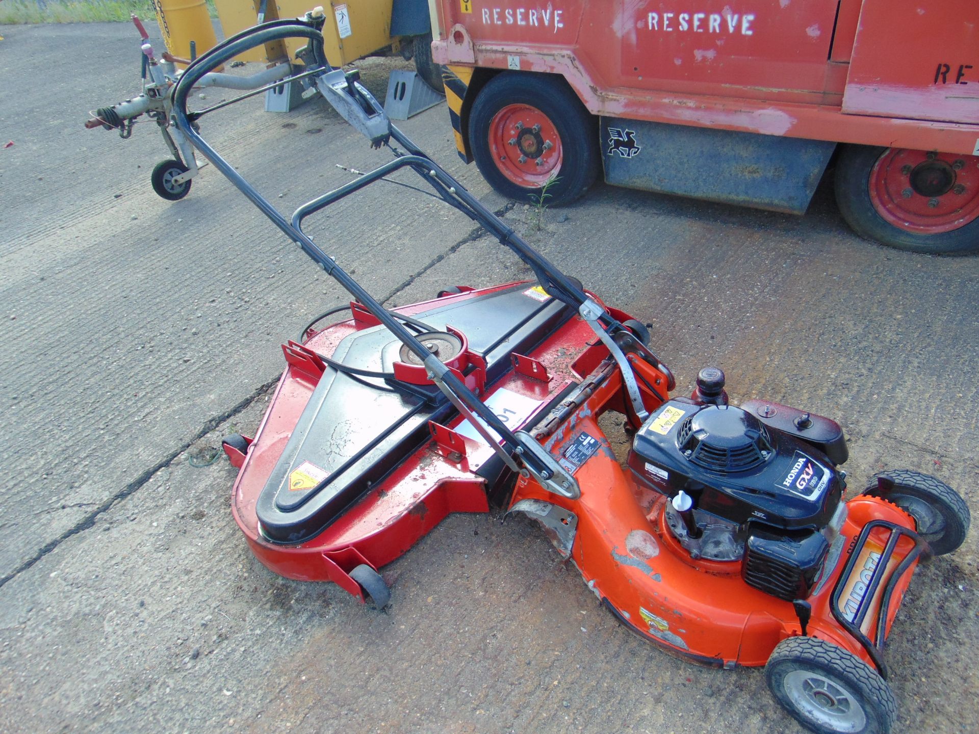 KUBOTA MOWER PLUS COUNTAX 48 INCHES MOWER DECK FROM COUNTY COUNCIL - Image 2 of 6