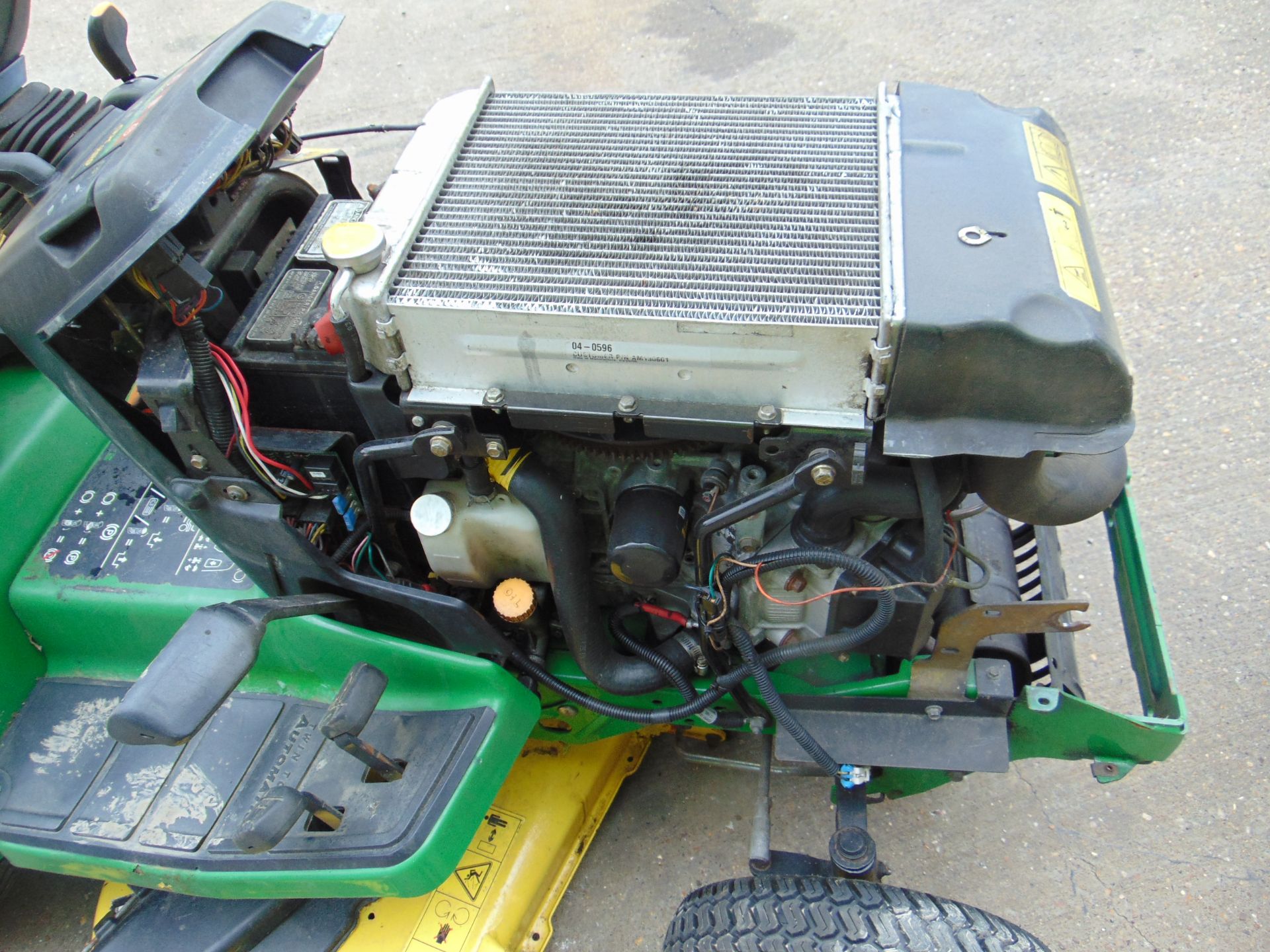 JOHN DEERE GX 355 DIESEL RIDE ON MOWER - Image 12 of 12