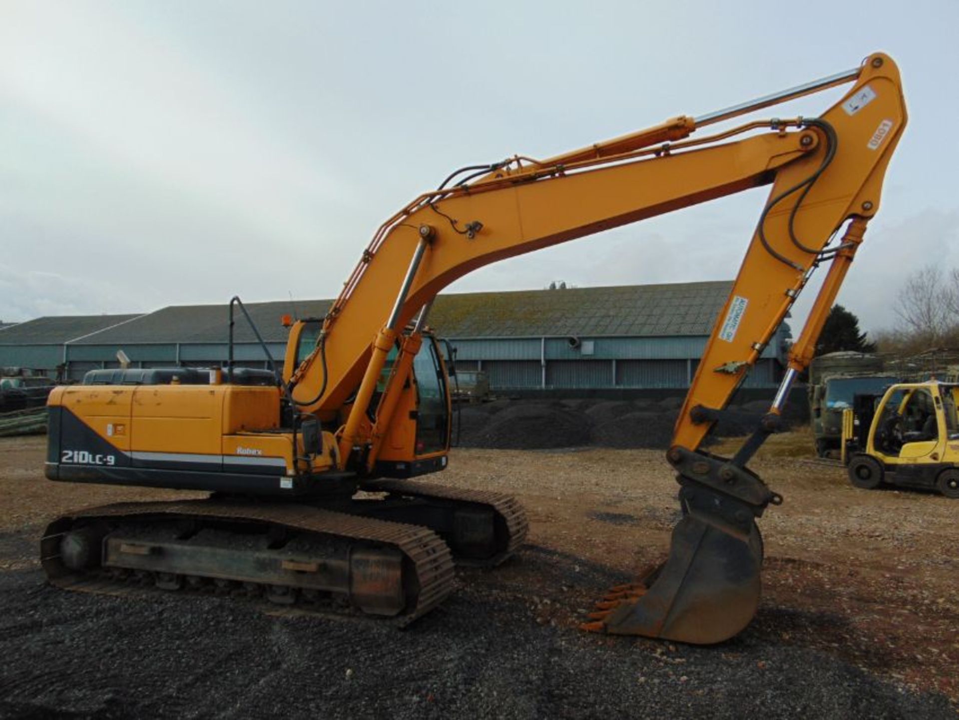 2012 Hyundai Robex 210 LC-9 Crawler Excavator ONLY 1,148 Hours! Very High Specification - Image 2 of 25