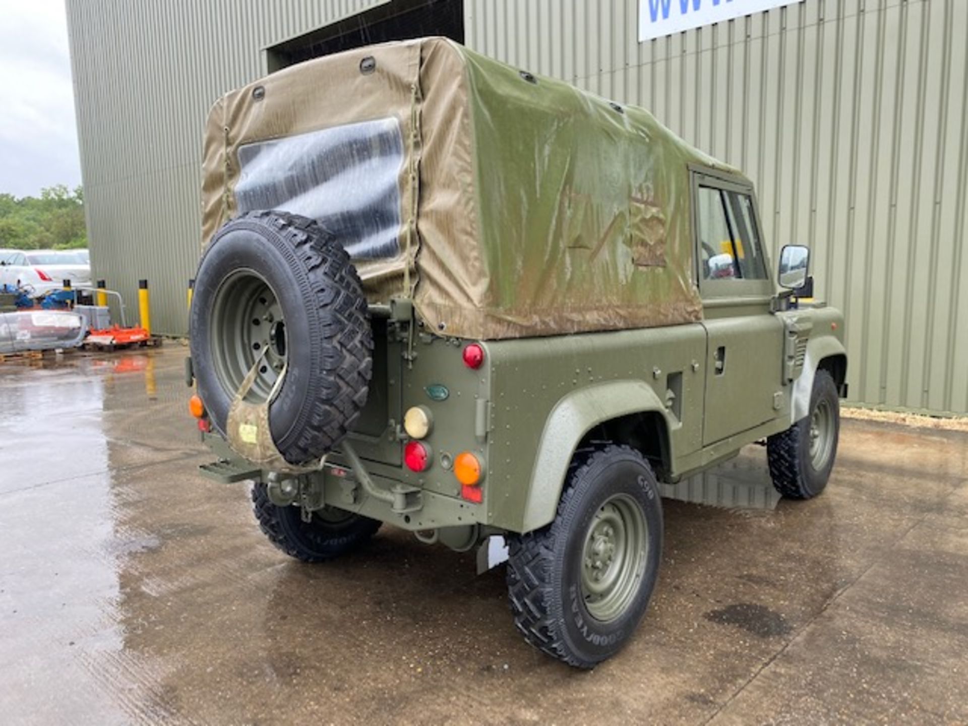 LAND ROVER 90 WOLF SOFT TOP RHD ONLY 3790 RECORDED KMS - Image 13 of 44