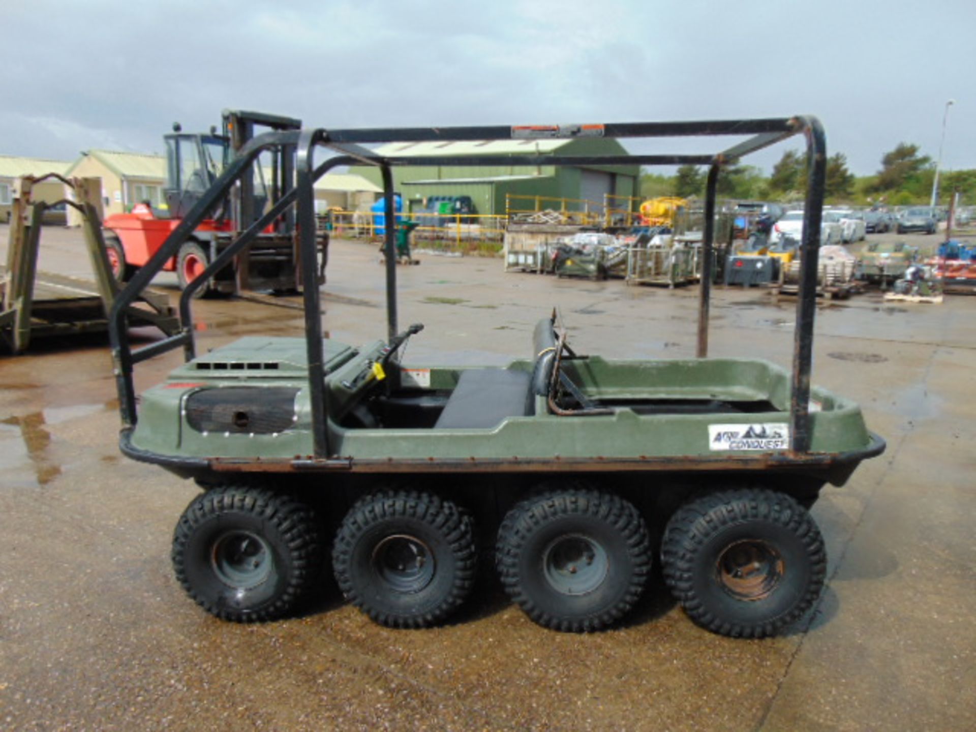 Argocat 8x8 Conquest Amphibious ATV c/w Roll Cage ONLY 1,080 Hours! - Image 4 of 20