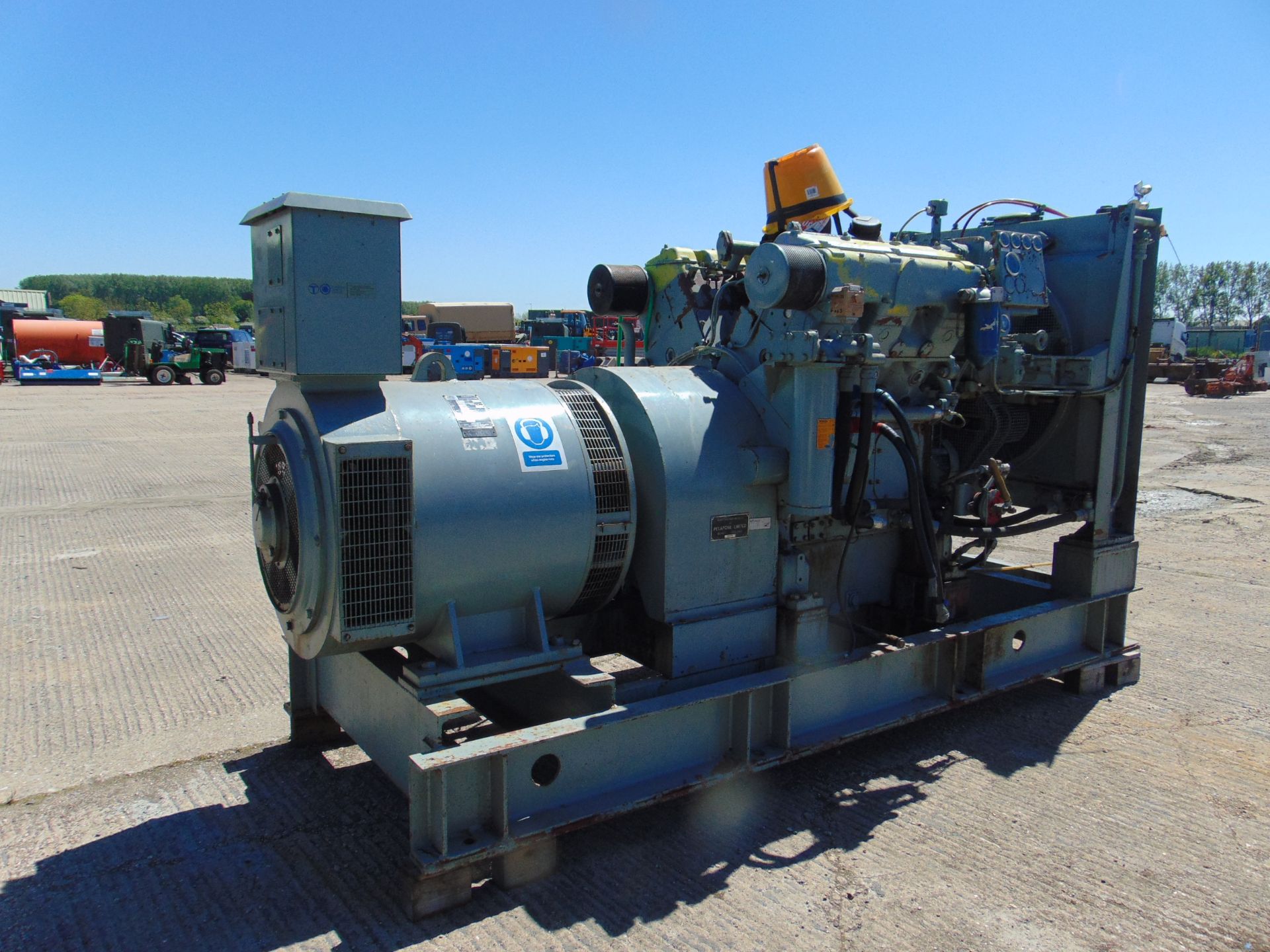 ECC 150 KVA 3 PHASE DIESEL GENERATOR 1189 HOURS FROM BRITISH TELECOM - Image 4 of 8