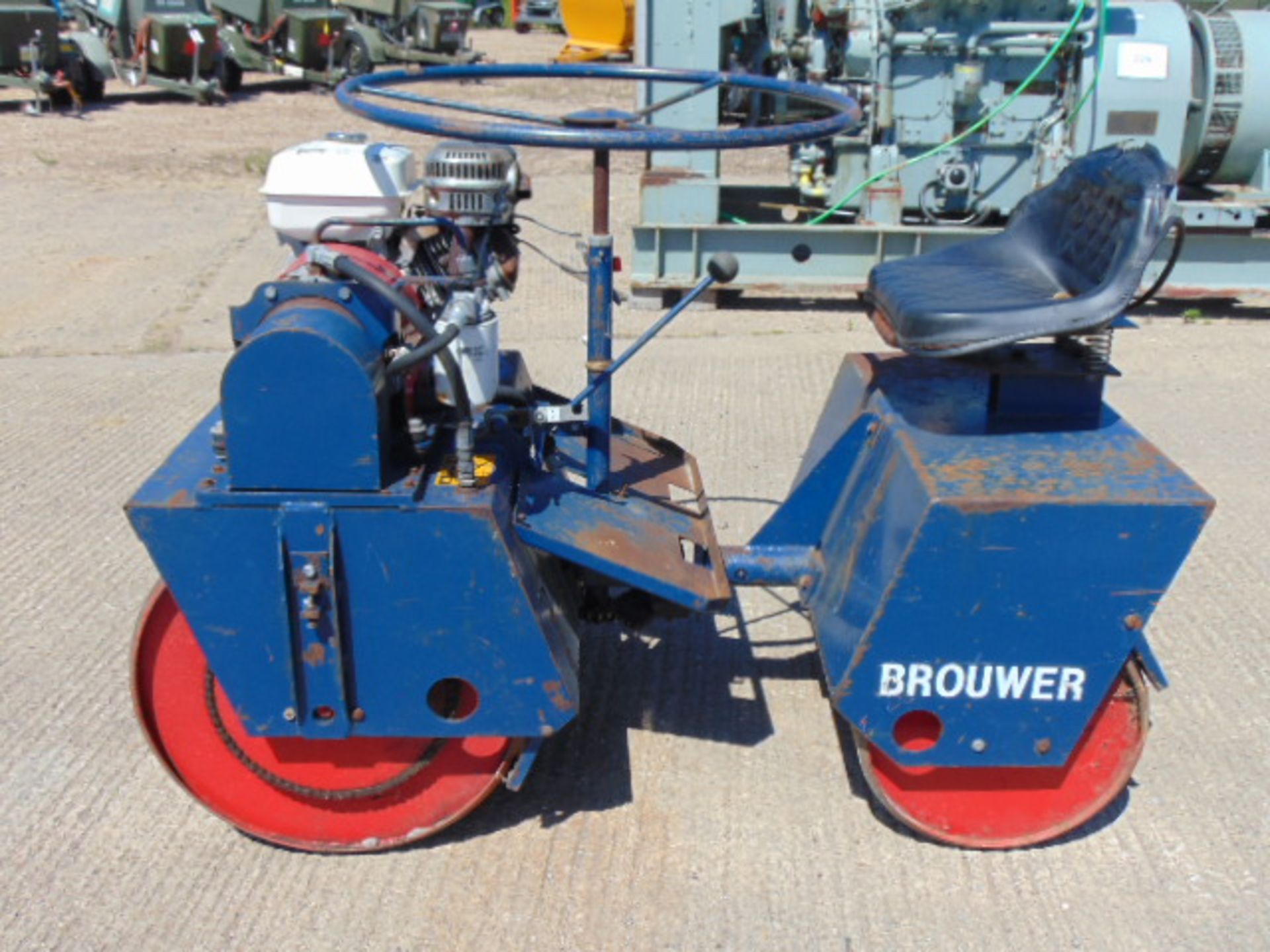 Brouwer Cricket Roller, Grass Roller, Tennis Court Roller C/W Honda Engine