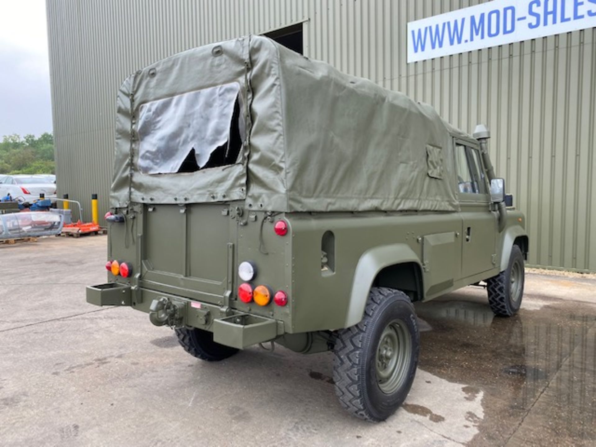 1997 Land Rover Wolf 110 Soft Top with Remus upgrade ONLY 141,383km! - Image 10 of 49