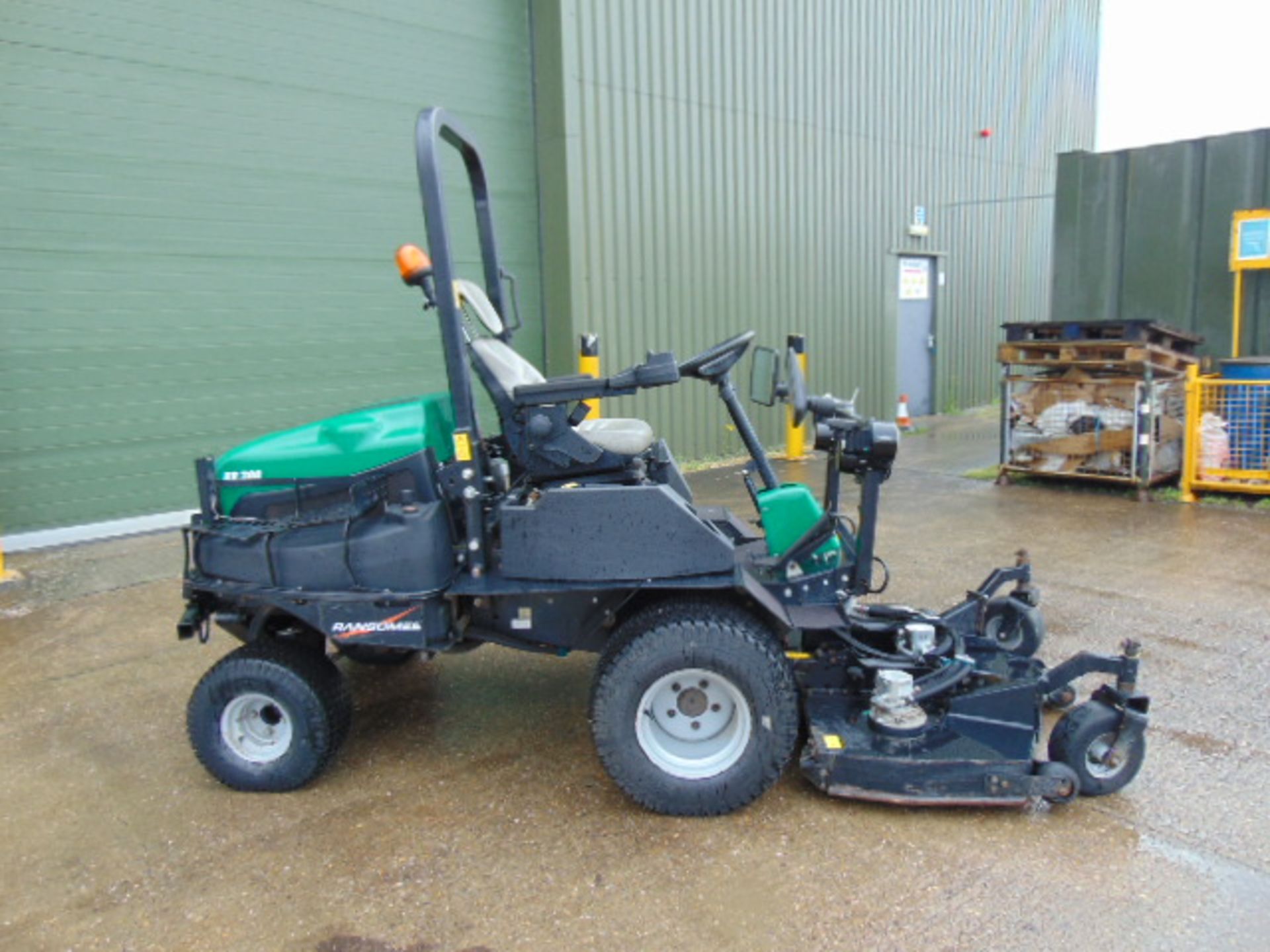 2015 Ransomes HR300T 4x4 Turbo Diesel Upfront Rotary Mower ONLY 1,512 HOURS! - Image 5 of 23