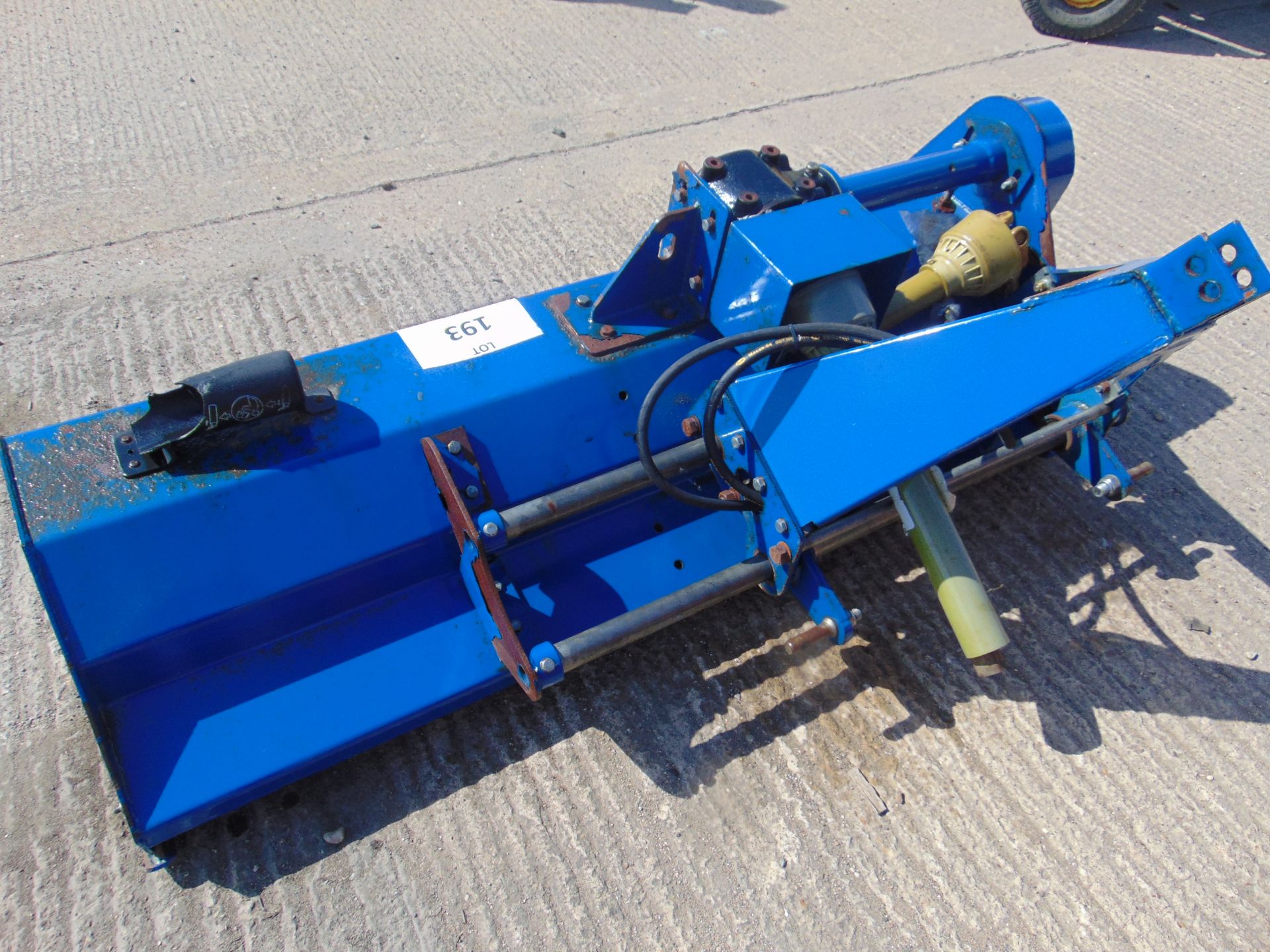 1-7 M TRACTOR MOUNTED FLAIL MOWER WITH HYDRAULIC SIDE SHIFT AND PTO SHAFT - Image 4 of 6