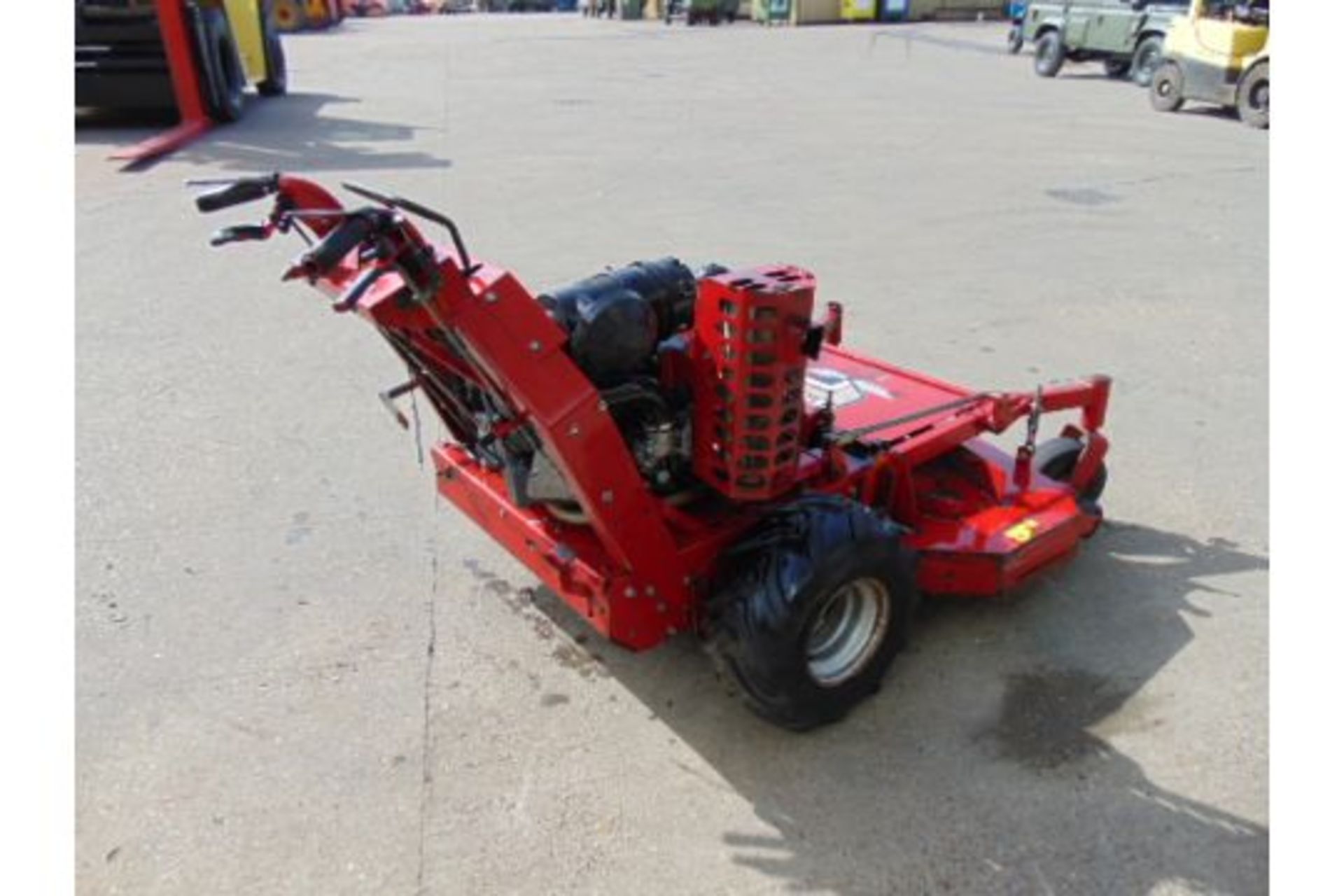 Ferris Zero Turn Pedestrian Mower c/w KAWASAKI FX730V V-Twin Engine - Image 4 of 8