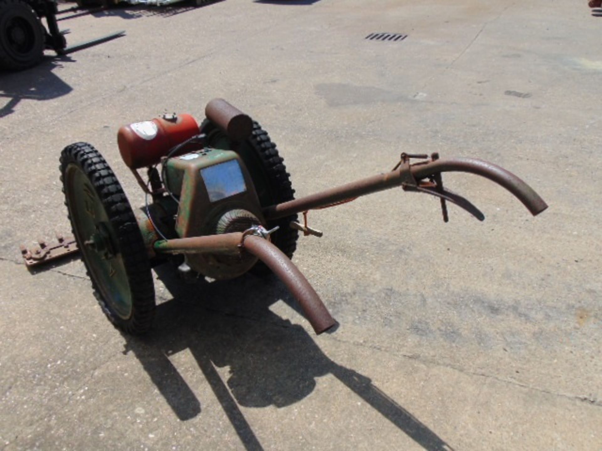 Vintage Oxford Allen Scythe Petrol Mower - Image 5 of 10