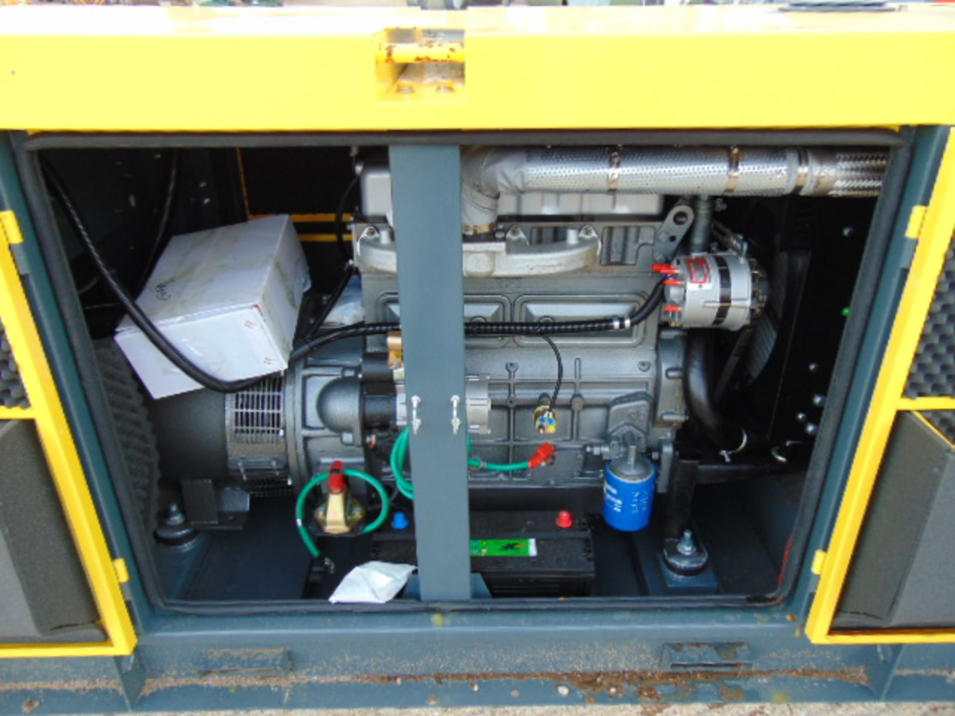 2021 UNISSUED 40 KVA 3 Phase Silent Diesel Generator Set - Image 13 of 22