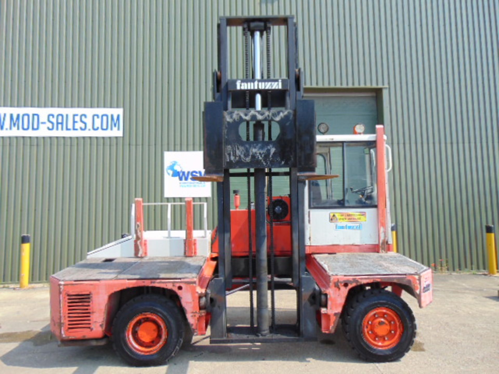 Fantuzzi SF50U Sideloader Diesel Forklift - Image 2 of 21