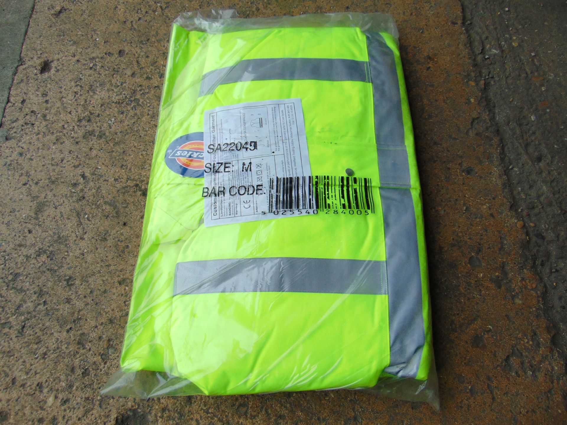 DICKIES HI VIZ JACKET, QUILTED AND WATERPROOF *MEDIUM* NEW UNUSED - Bild 2 aus 3