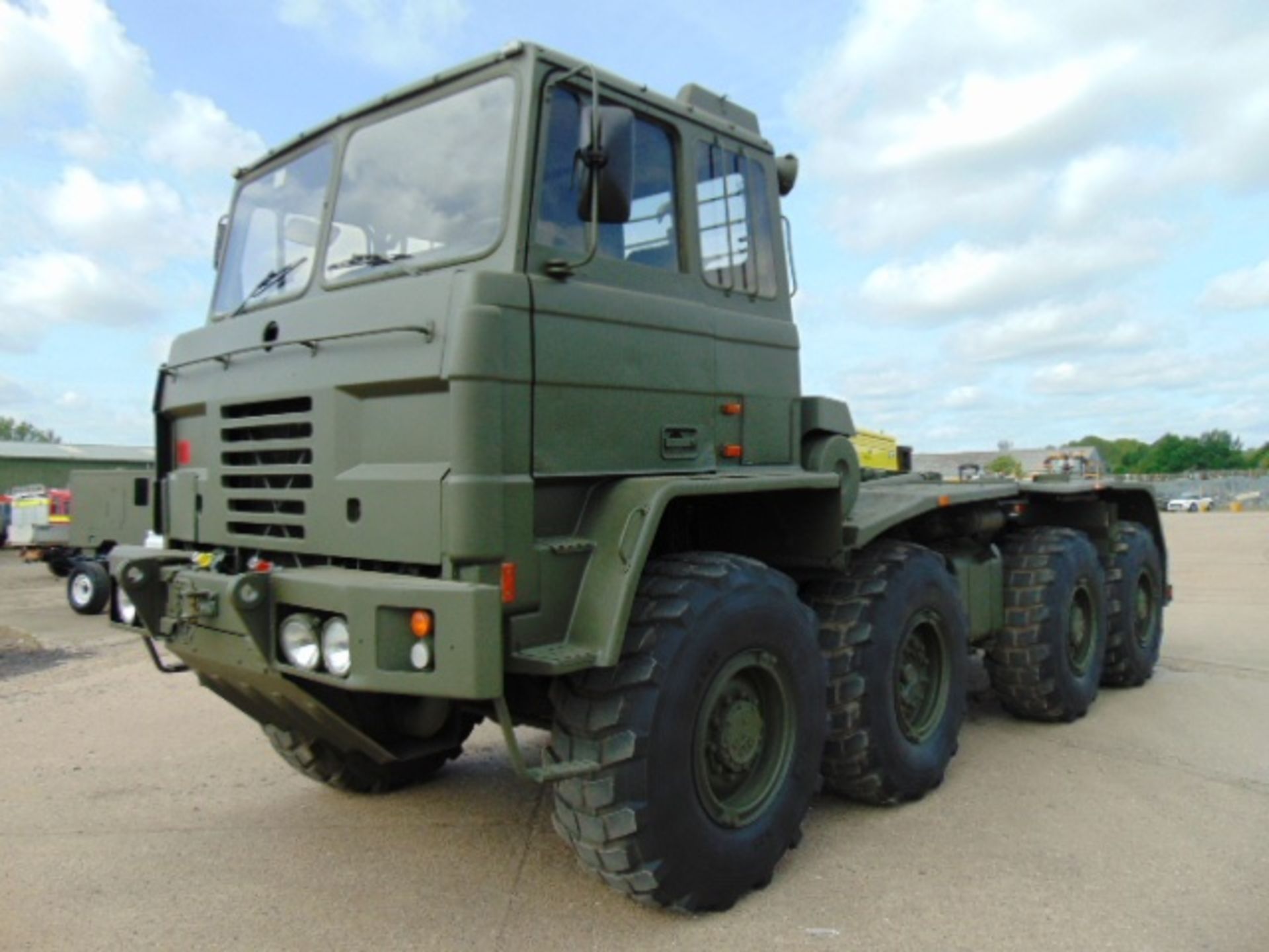 Foden 8x6 DROPS LHD Hook Loader - Image 3 of 36