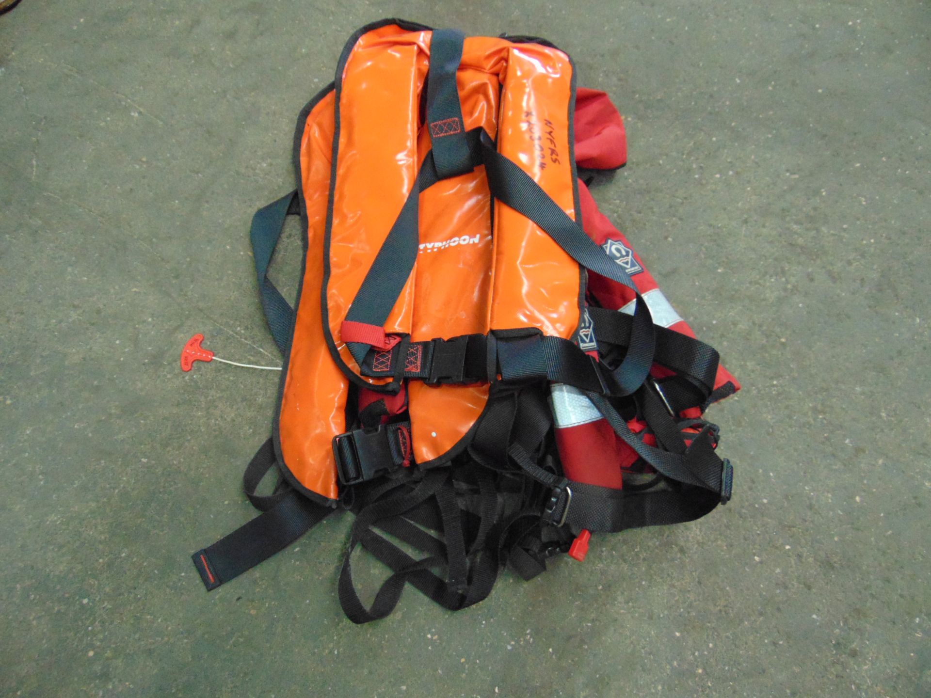 5 x Ex FIRE & RESCUE LIFEVESTS - Image 3 of 3