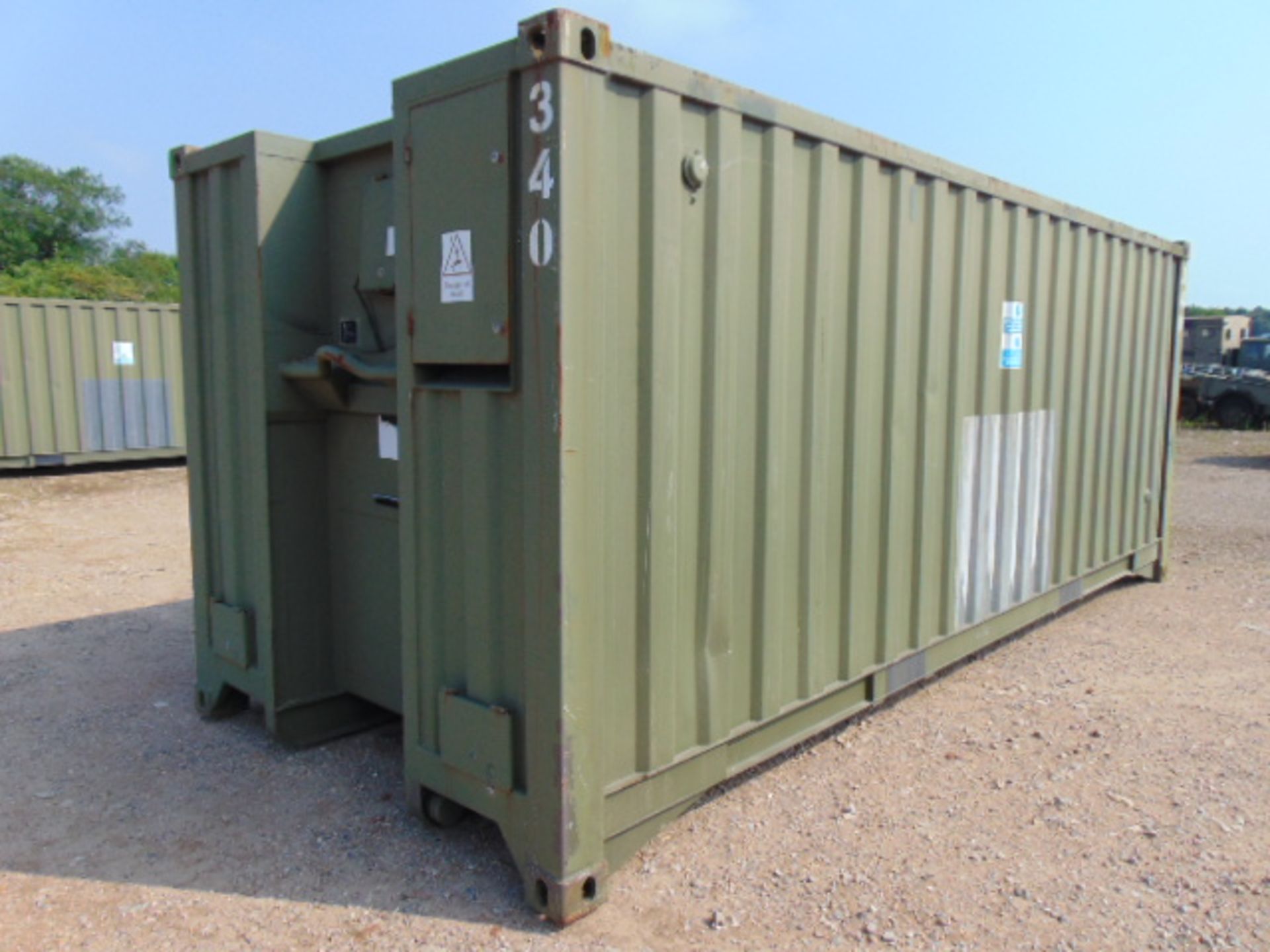 Demountable Front Line Ablution Unit in 20ft Container with hook loader, Twist Locks Etc - Image 24 of 28