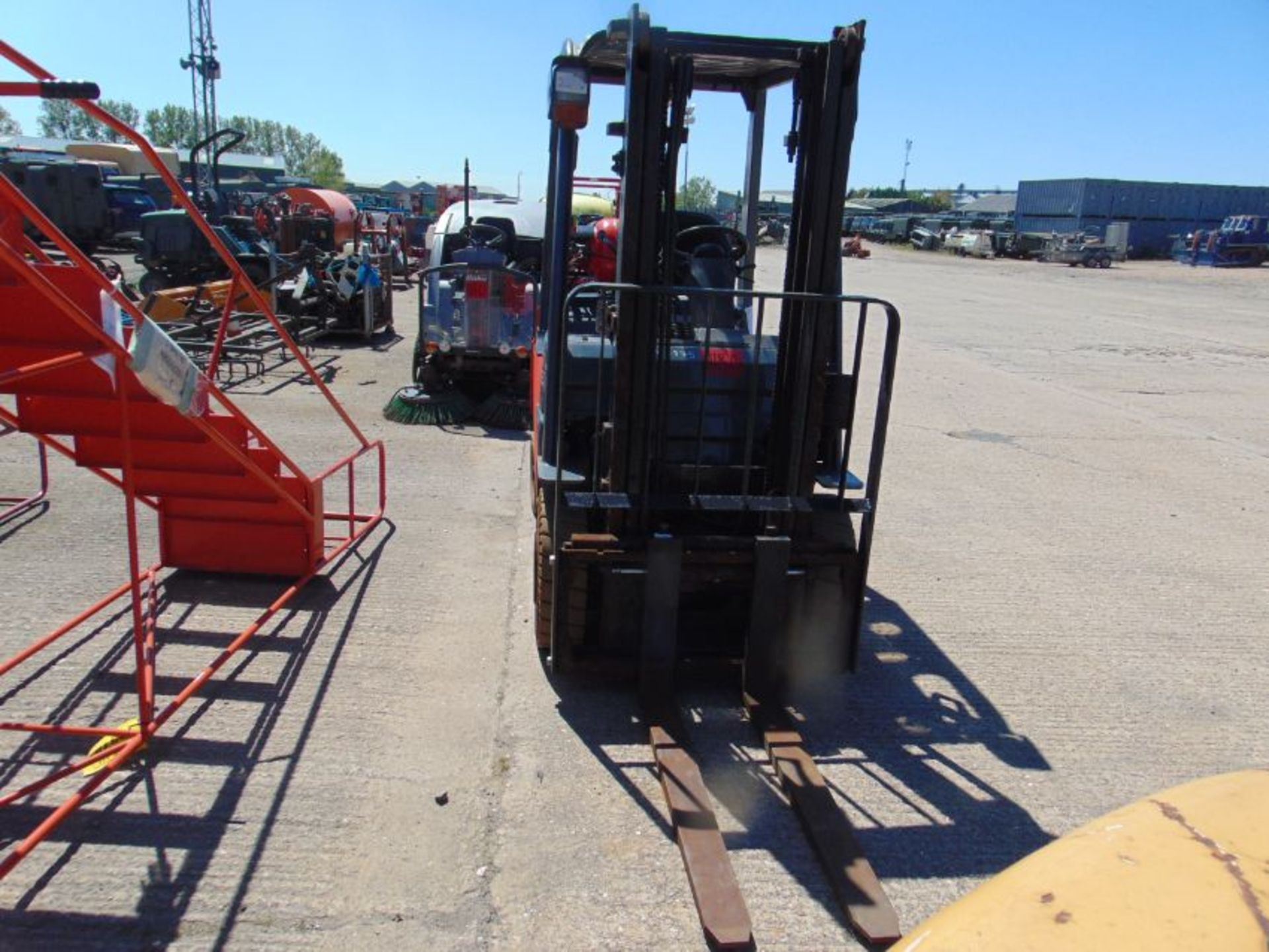 2014 Toyota Tonero 18 Forklift ONLY 4,893 HOURS! - Image 4 of 9