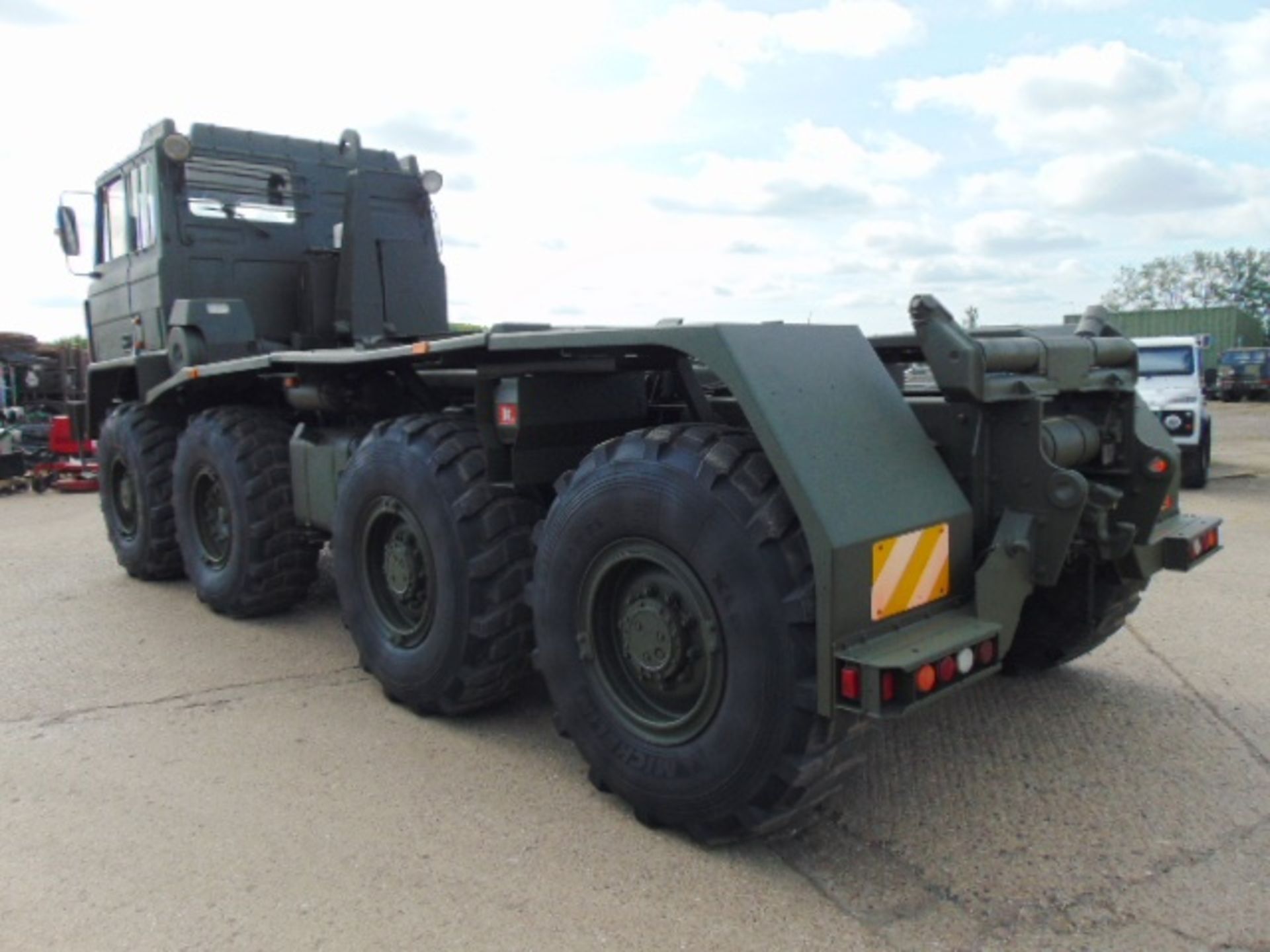 Foden 8x6 DROPS LHD Hook Loader - Image 8 of 36