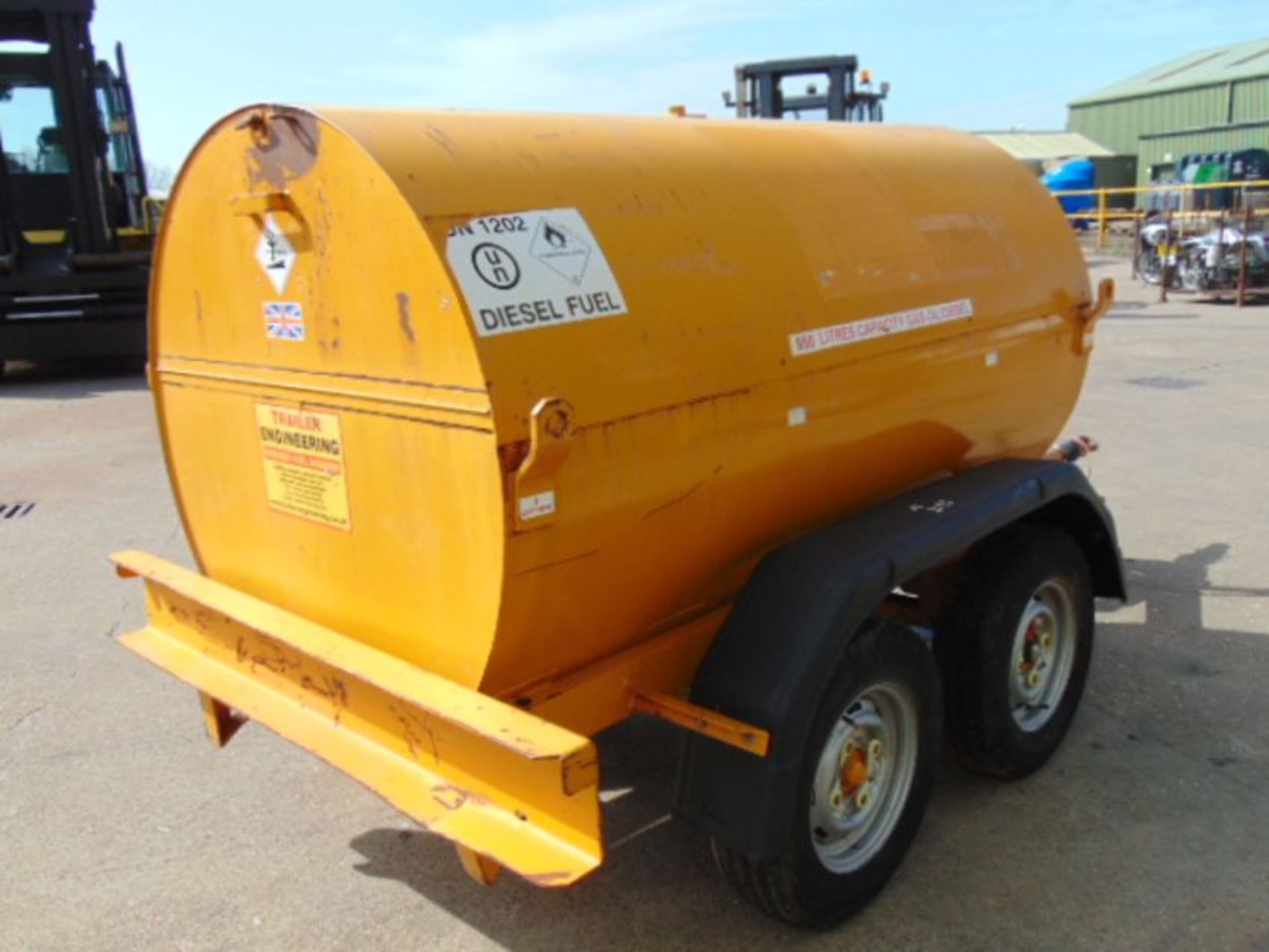 Trailer Engineering 950L Fast Tow Bunded Fuel Bowser - Image 7 of 15
