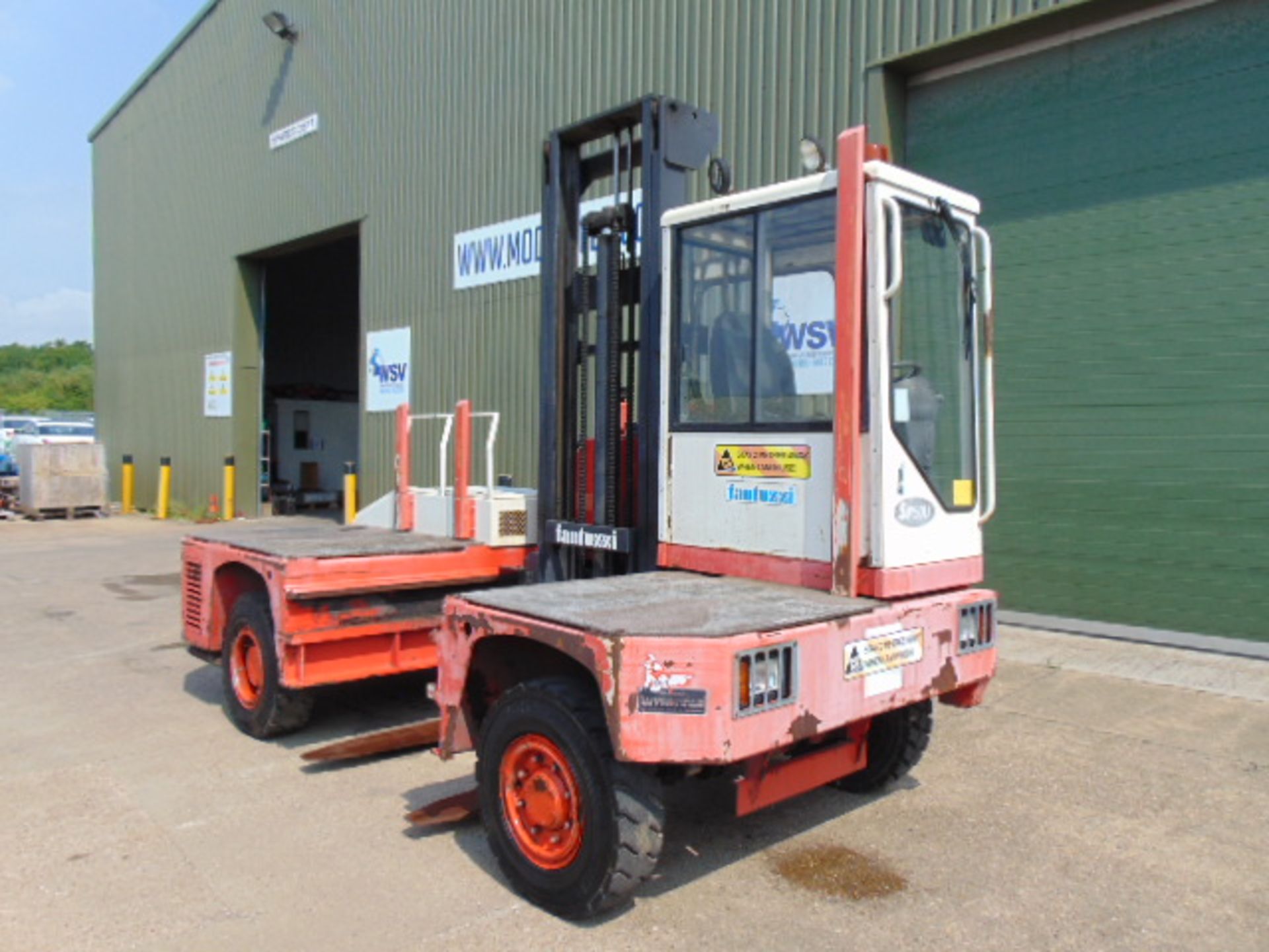 Fantuzzi SF50U Sideloader Diesel Forklift - Image 10 of 21