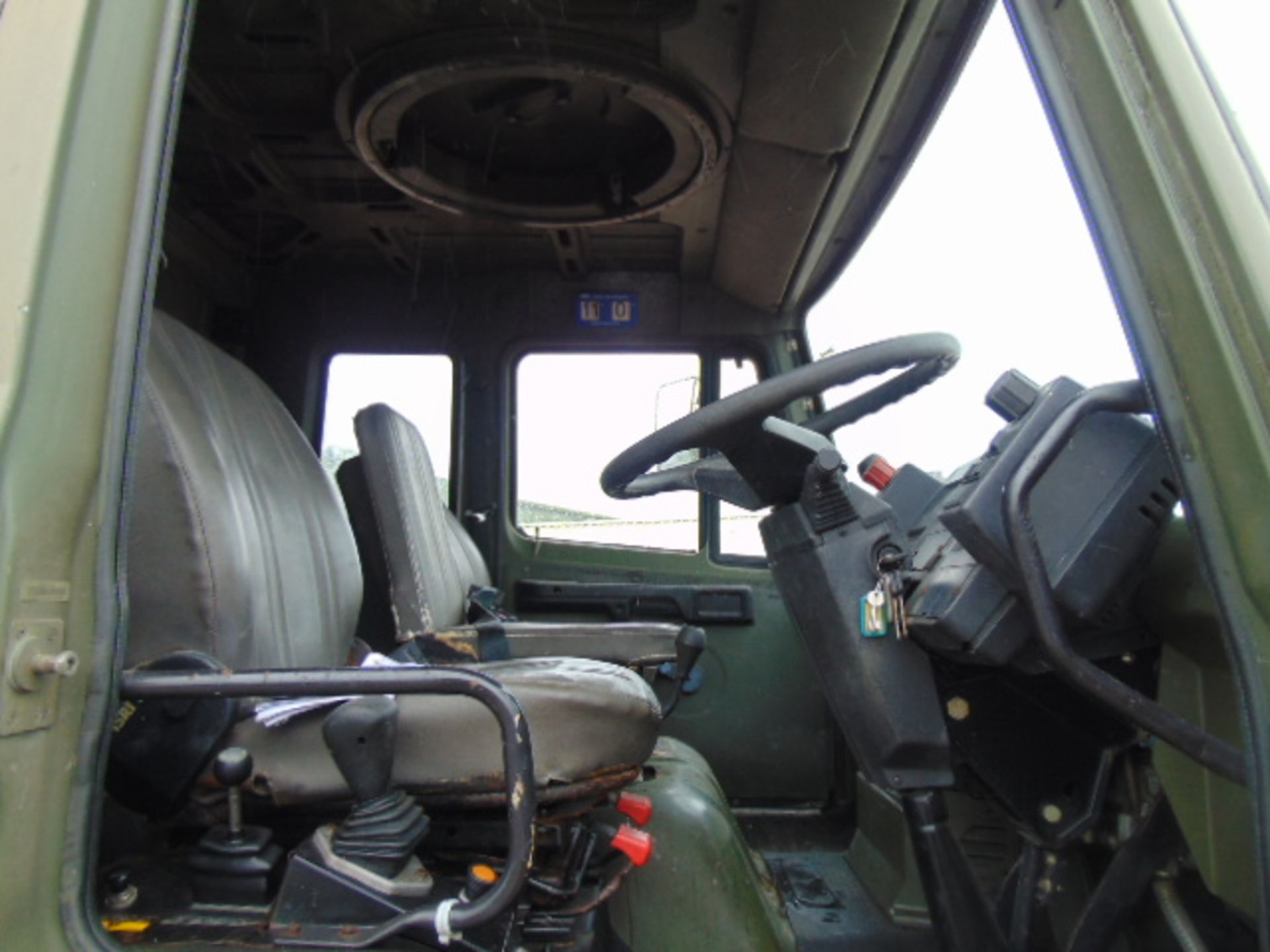 Leyland Daf 45/150 4 x 4 fitted with Hydraulic Winch ( operates Front and Rear ) - Image 17 of 27