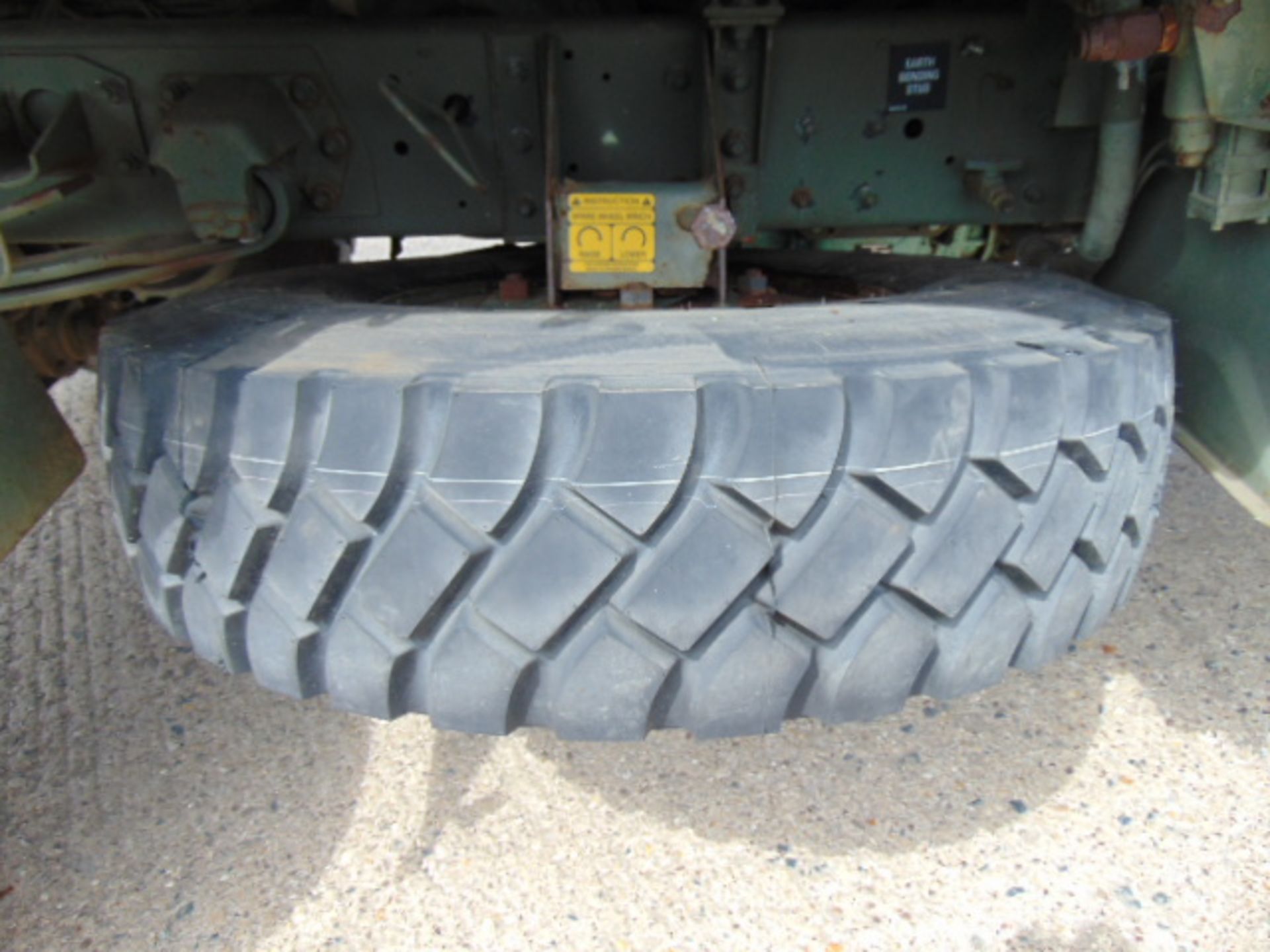 Left Hand Drive Leyland Daf 45/150 4 x 4 fitted with Hydraulic Winch ( operates Front and Rear ) - Image 26 of 27