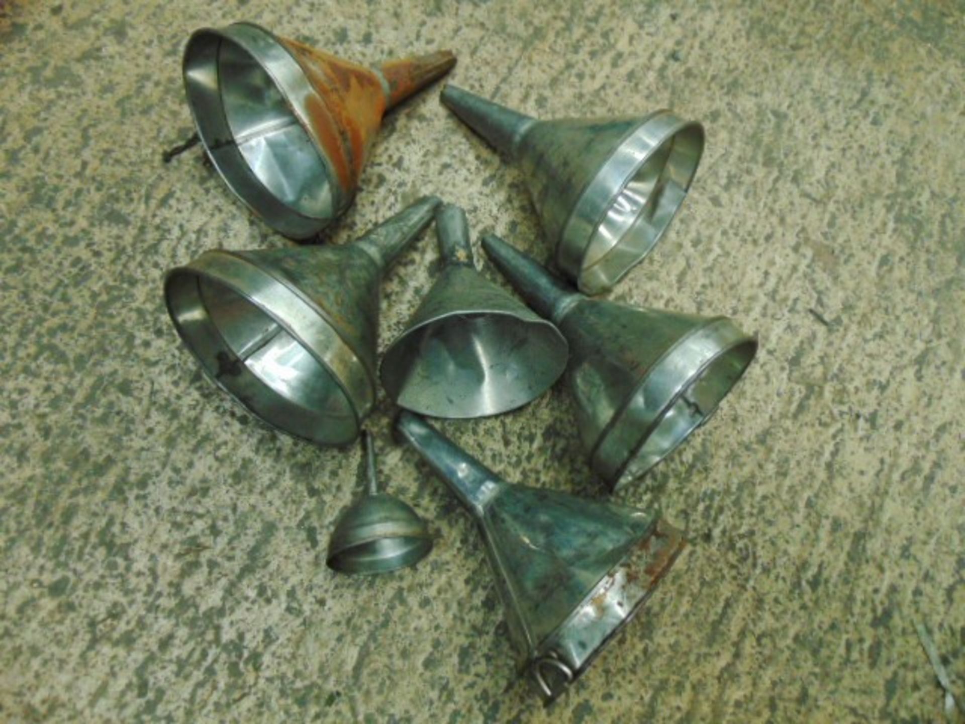 7 x Mixed Funnels - Image 2 of 2