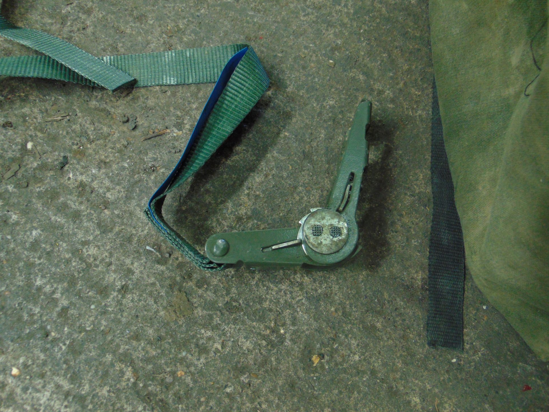 16 x GREEN RATCHET STRAPS WITH CANVAS BAG - Image 3 of 5