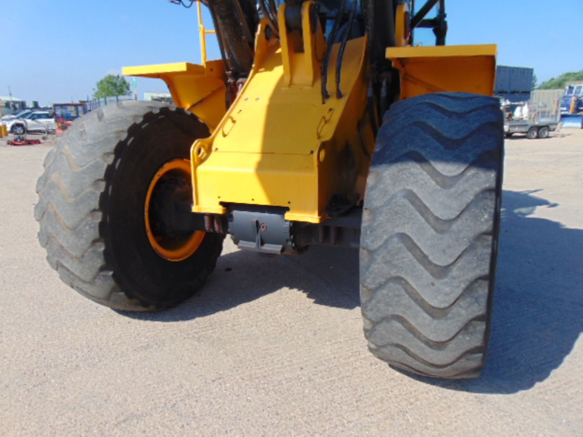 UK Government Department a 2012 JCB 457 ZX T4 Wheel Loader ONLY 7,948 HOURS! - Image 11 of 27