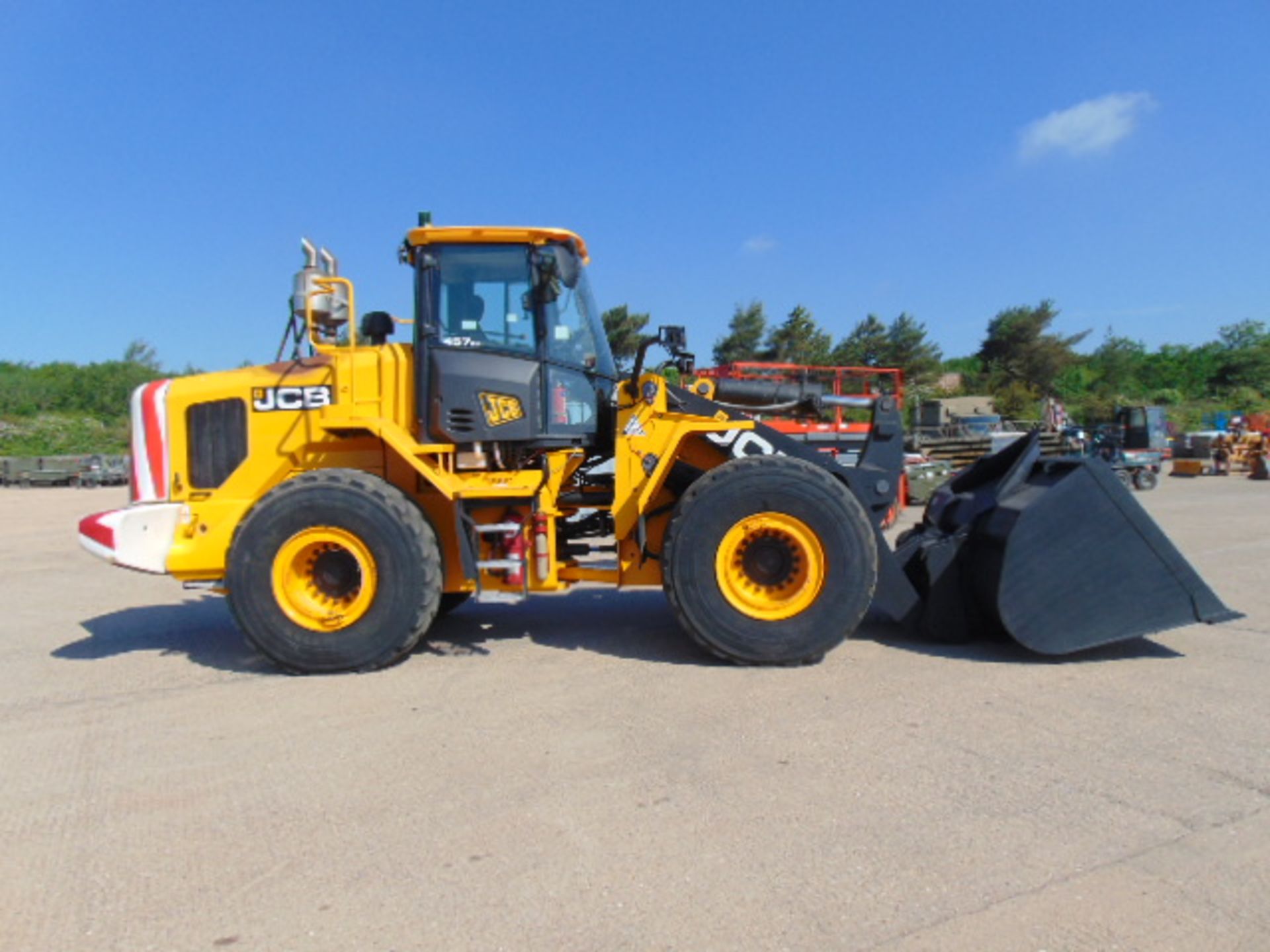 UK Government Department a 2012 JCB 457 ZX T4 Wheel Loader ONLY 7,948 HOURS! - Image 5 of 27