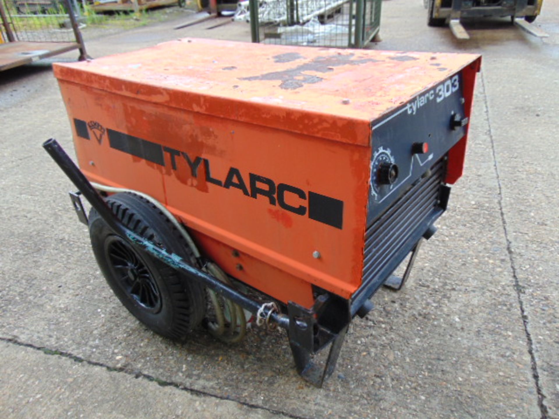 Kemmpi Tylarc 303, 300 AMP Mobile Arc Welder - Image 3 of 6