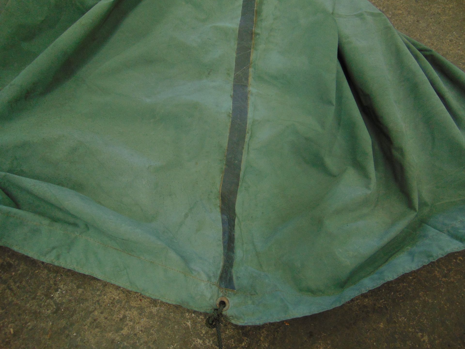 6m x 3m WATERPROOF "TANK" SHEET - Bild 4 aus 4