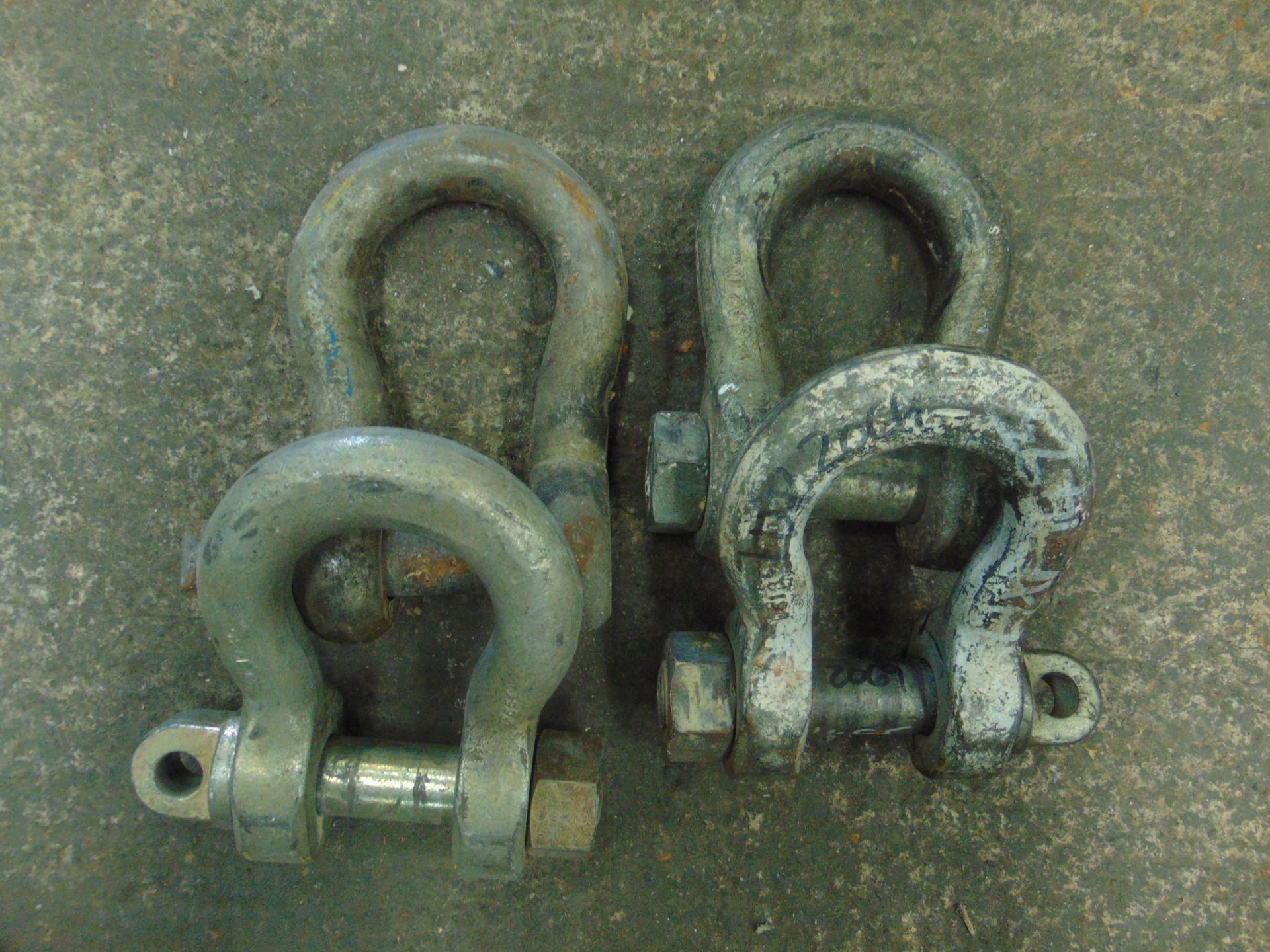 4 x 25T BOW SHACKLES - Image 2 of 2