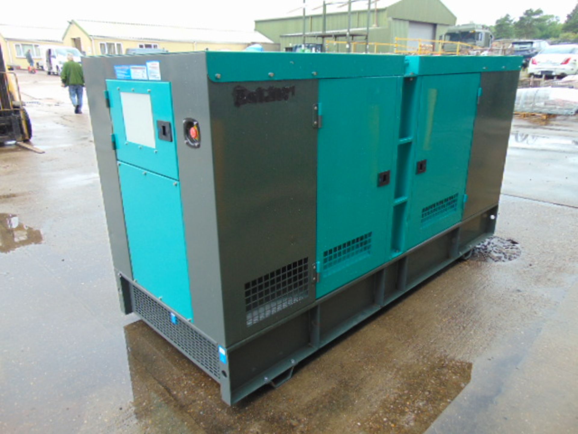 2020 UNISSUED 175 KVA 3 Phase Silent Diesel Generator Set - Image 6 of 18